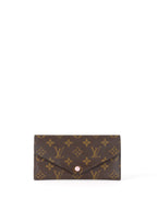 Louis Vuitton Monogram Rose Ballerine Josephine Wallet.