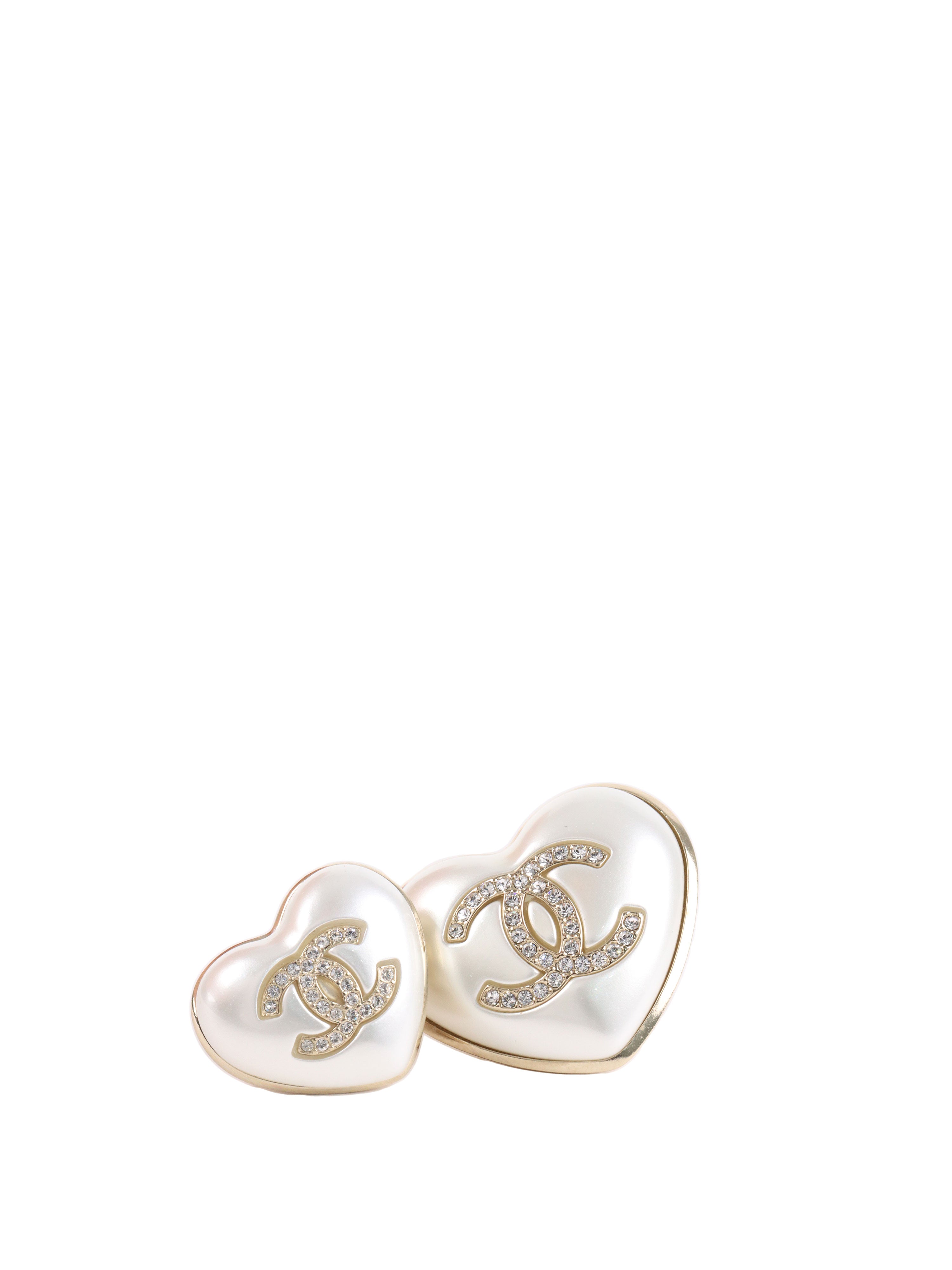 Chanel Set of 2 Heart Shape Brooch