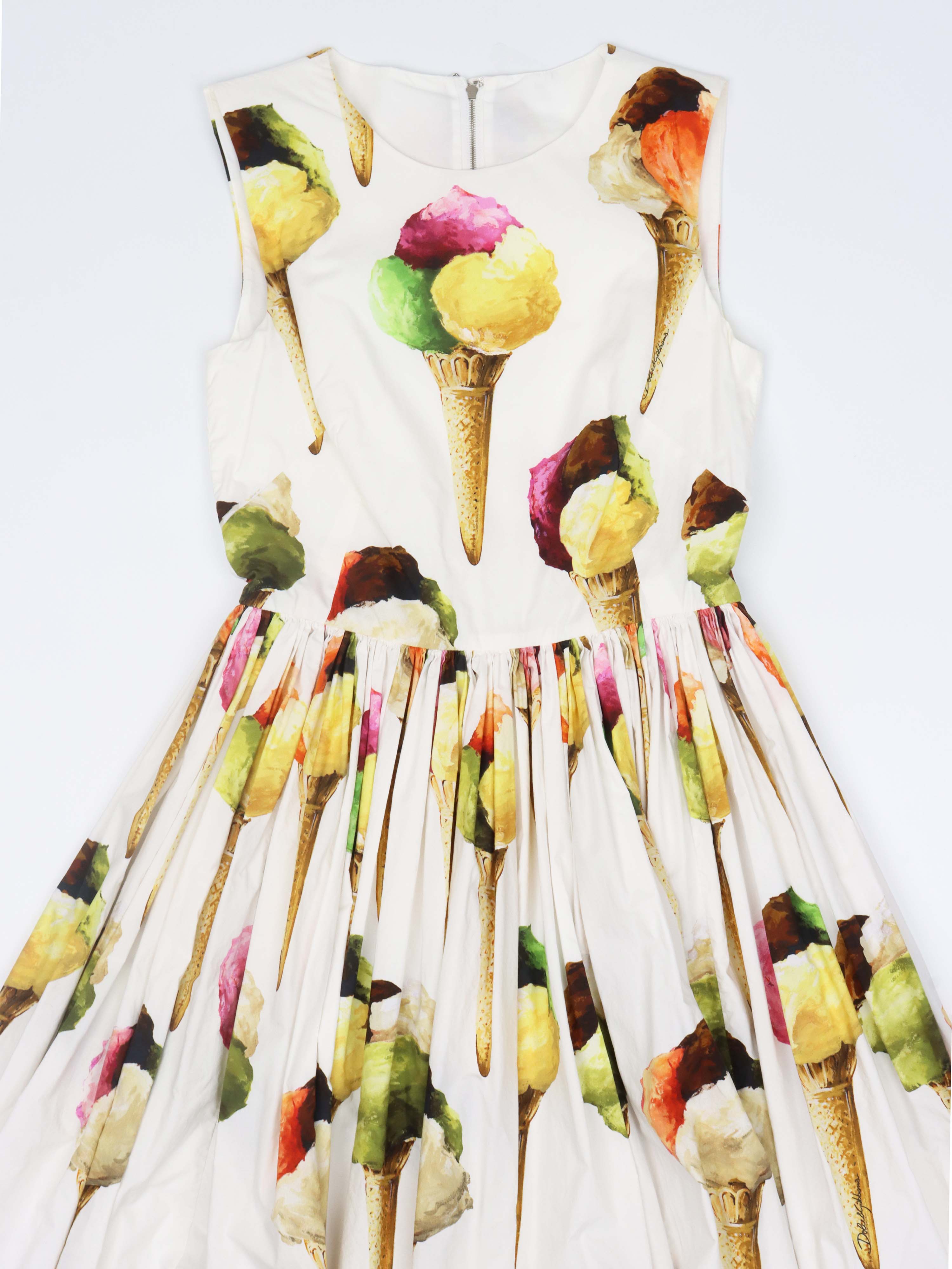 Dolce & Gabbana White Ice Cream Print Cotton Gathered Dress. Votre Luxe Dolce & Gabbana White Ice Cream Print Cotton Gathered Dress. Votre Luxe