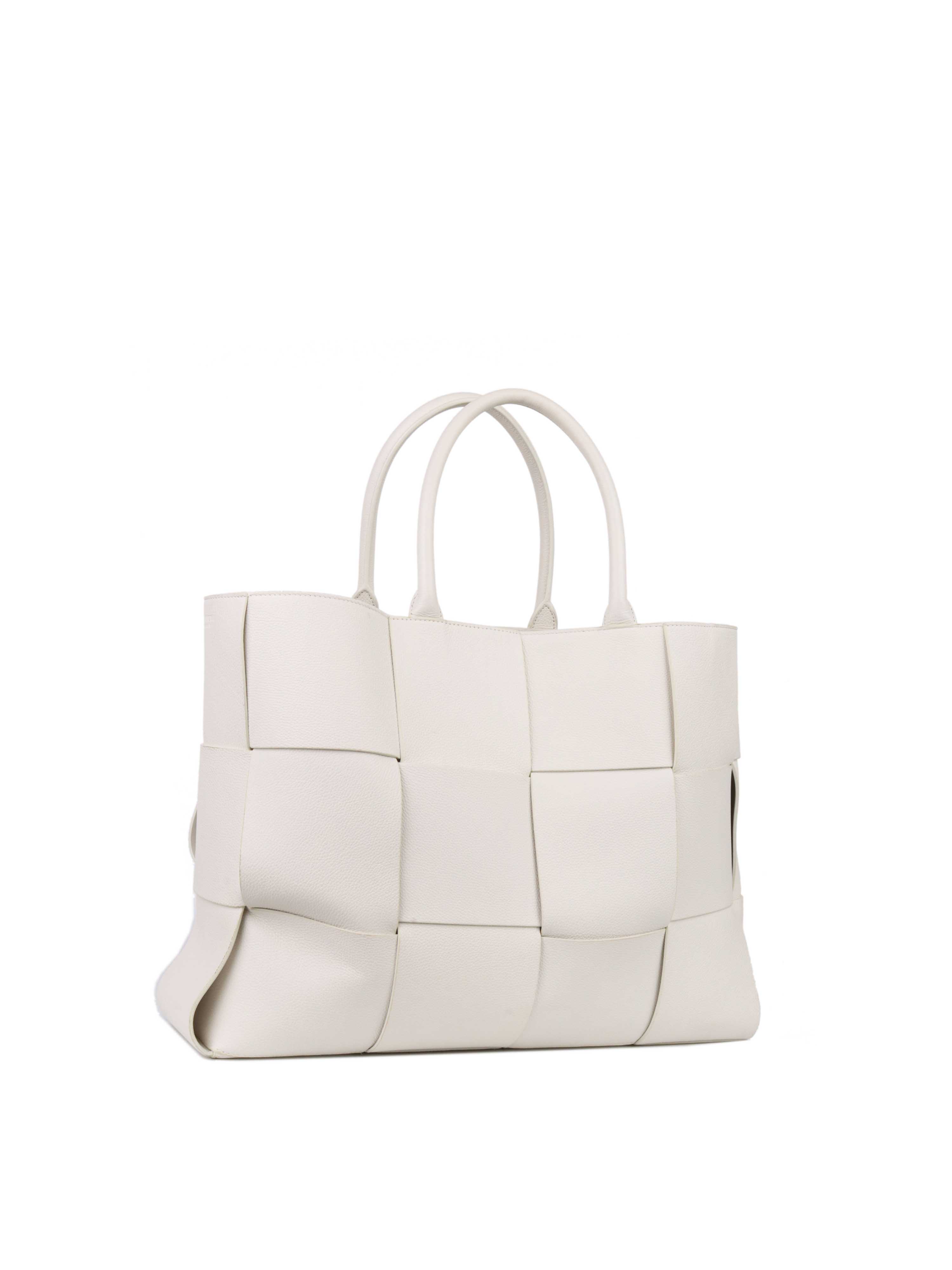 Arco on sale bag bottega