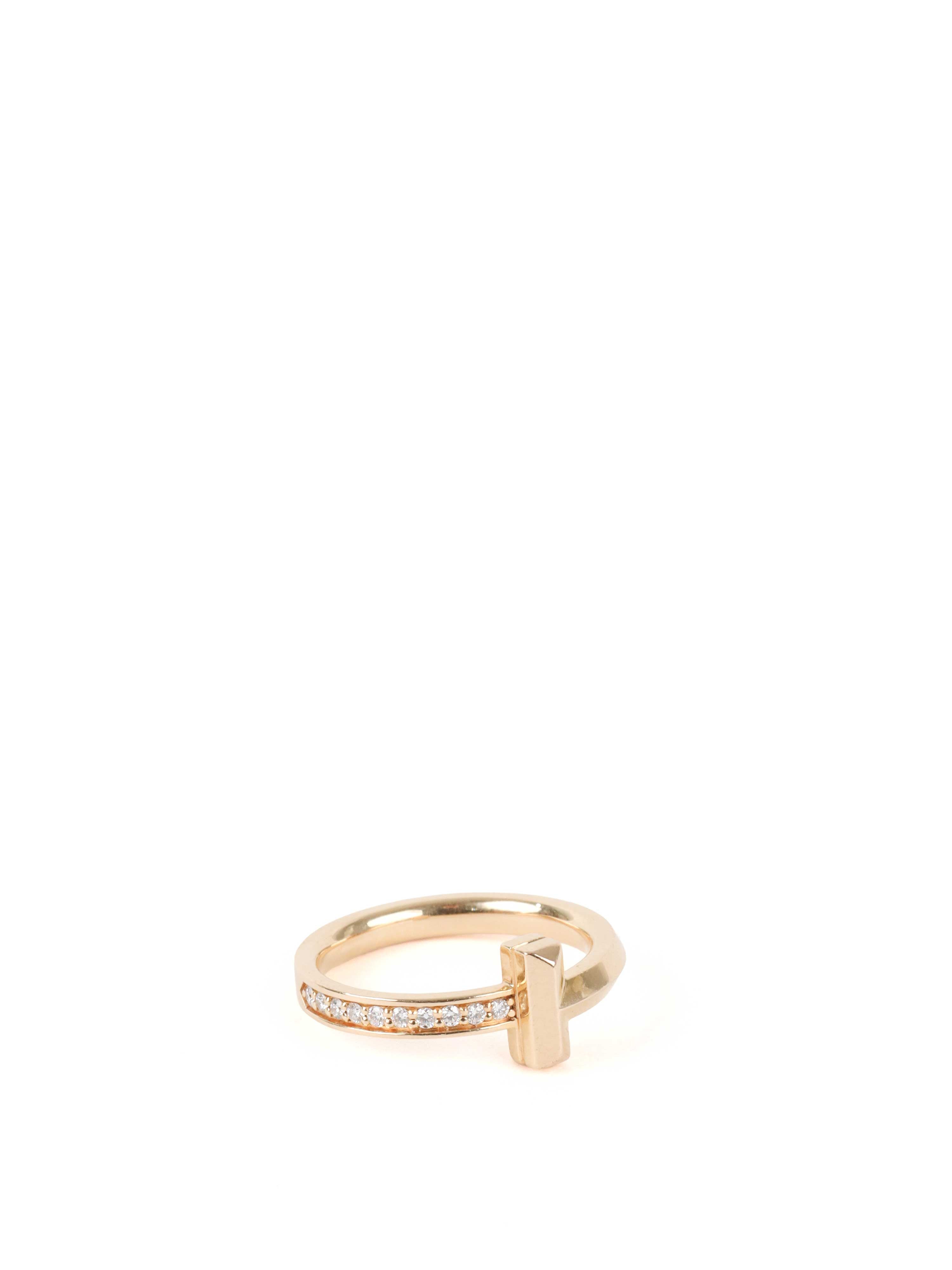 Tiffany and Co T1 Ring in Yellow Gold and Diamonds.