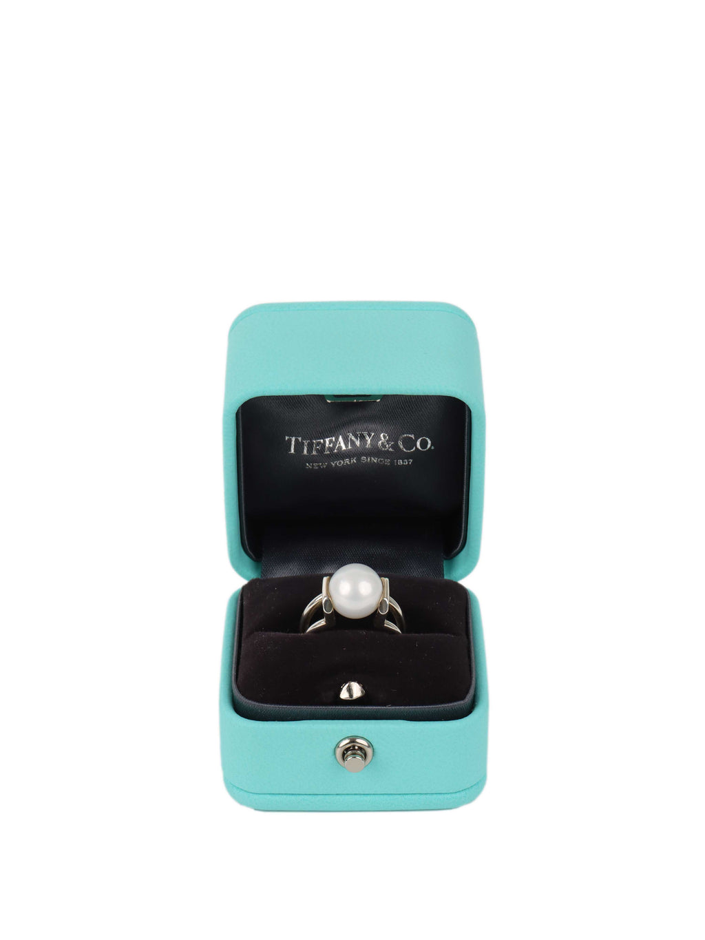 Tiffany & Co. HardWear Fresh Water Pearl Ring.