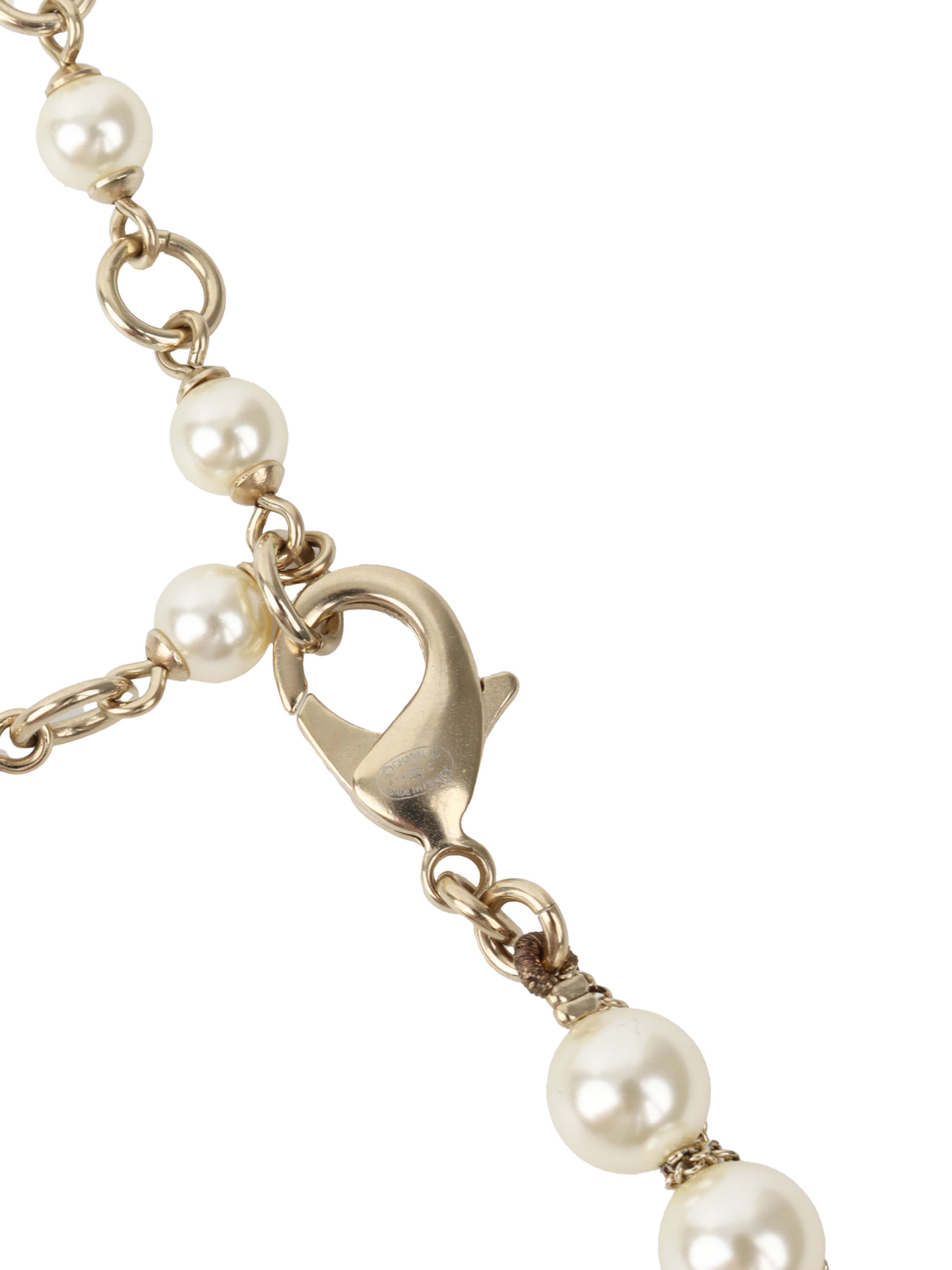 Chanel Adjustable Pearl Necklace.