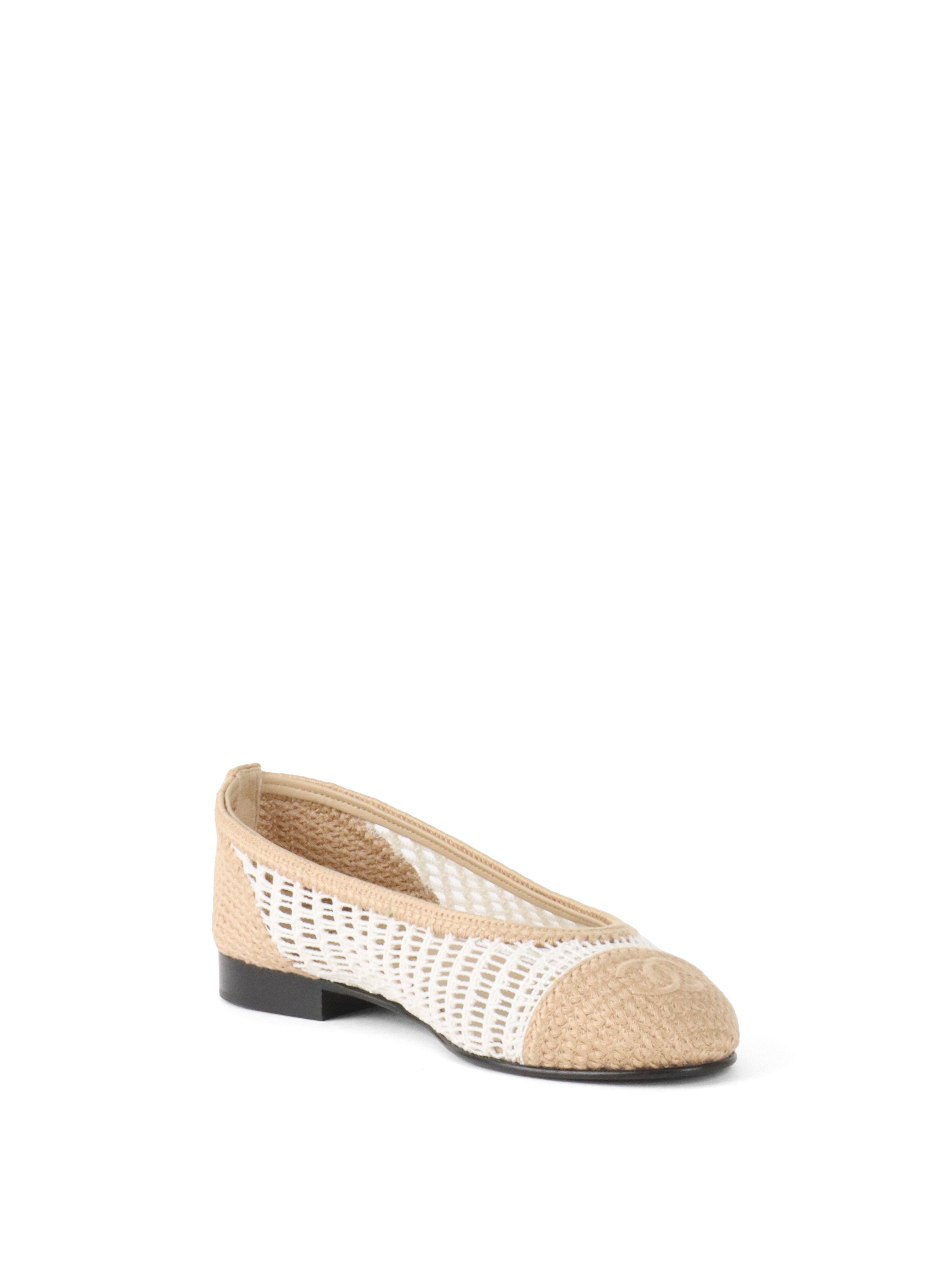 Chanel 25P Two Tone White & Beige Raffia Crochet Woven Ballerina Ballet.