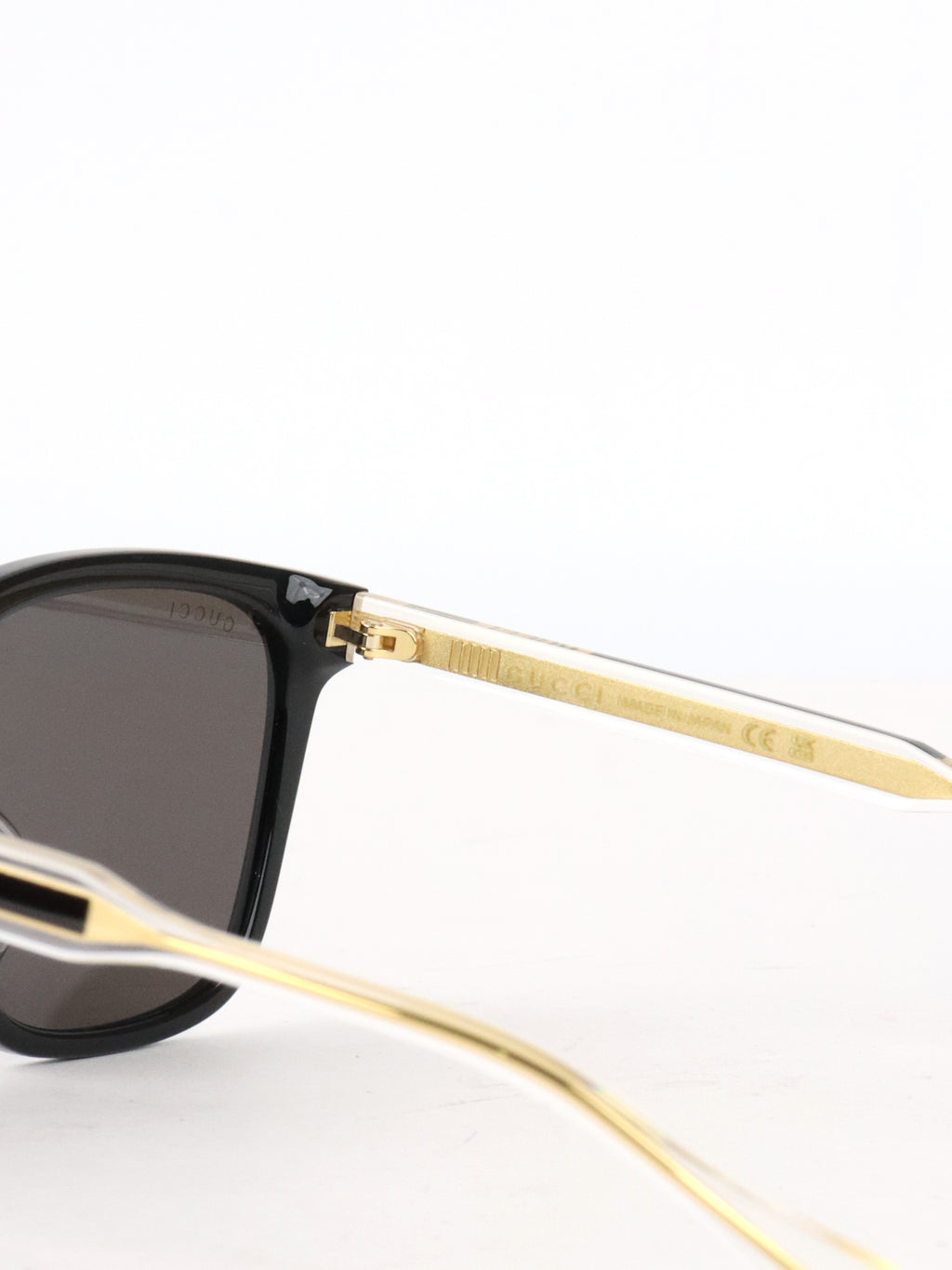 Gucci Black/Gold Sunglasses
