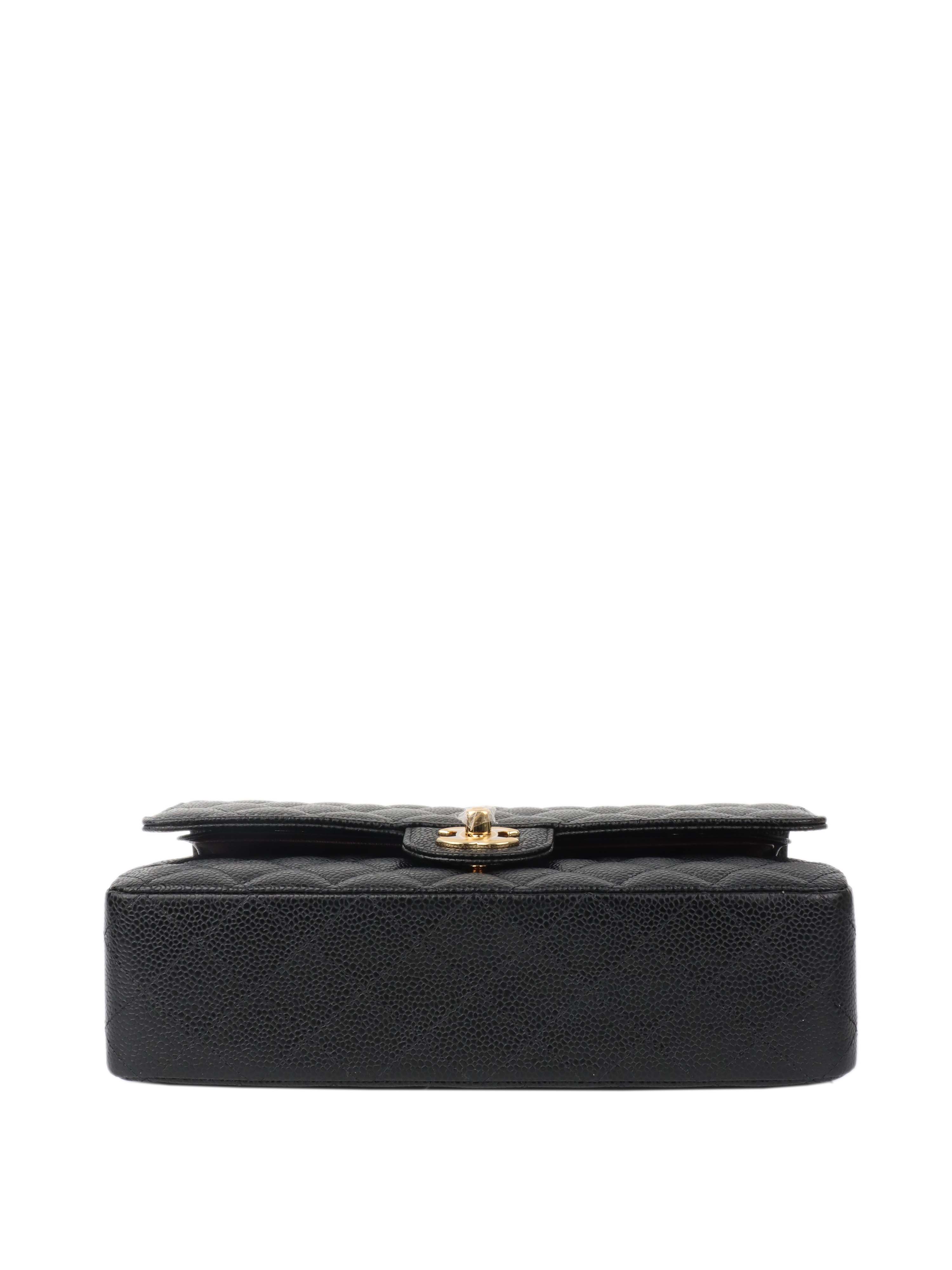 Chanel Black Medium Caviar Classic Flap GHW.