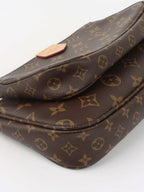 Louis Vuitton Khaki Multi Pochette Accessorises.