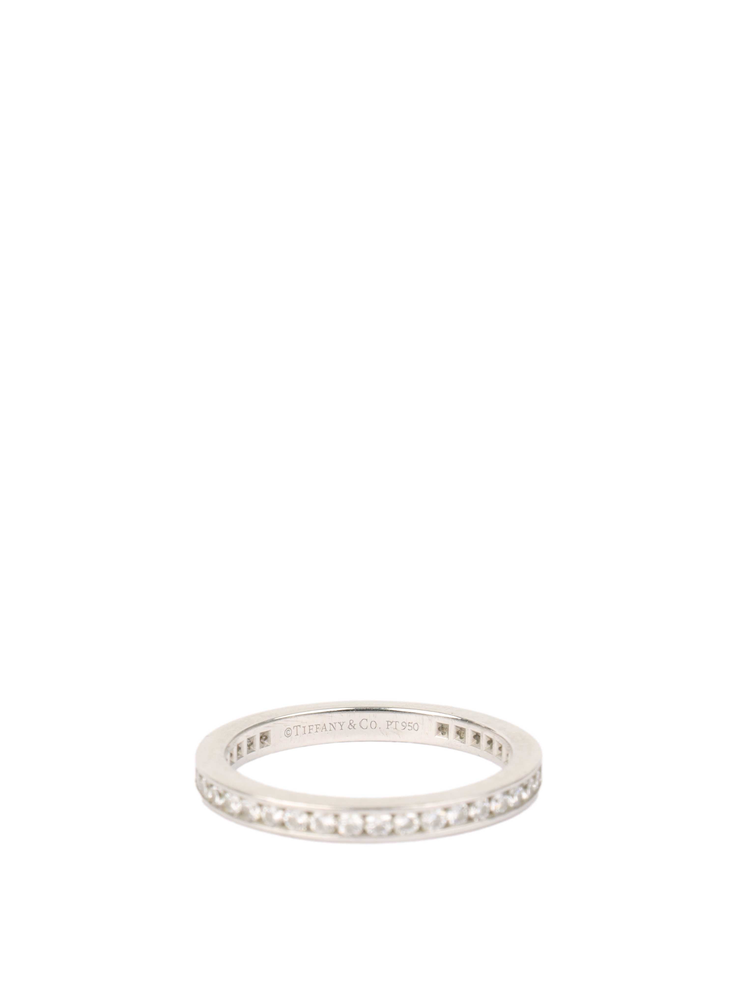 Tiffany & Co Platinum with a Full-circle of Diamonds Ring 2mm band