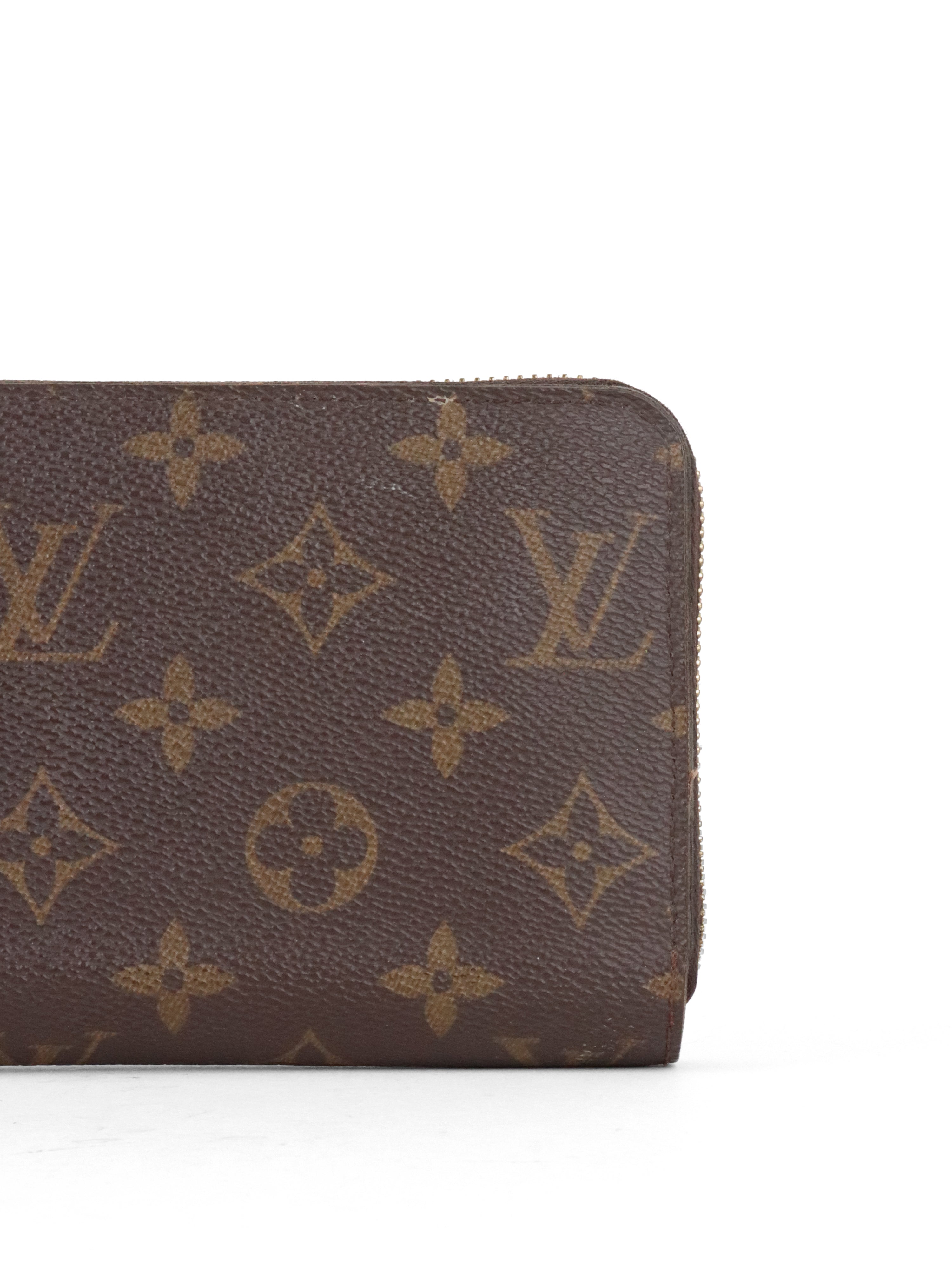 Louis Vuitton Monogram Zippy Wallet