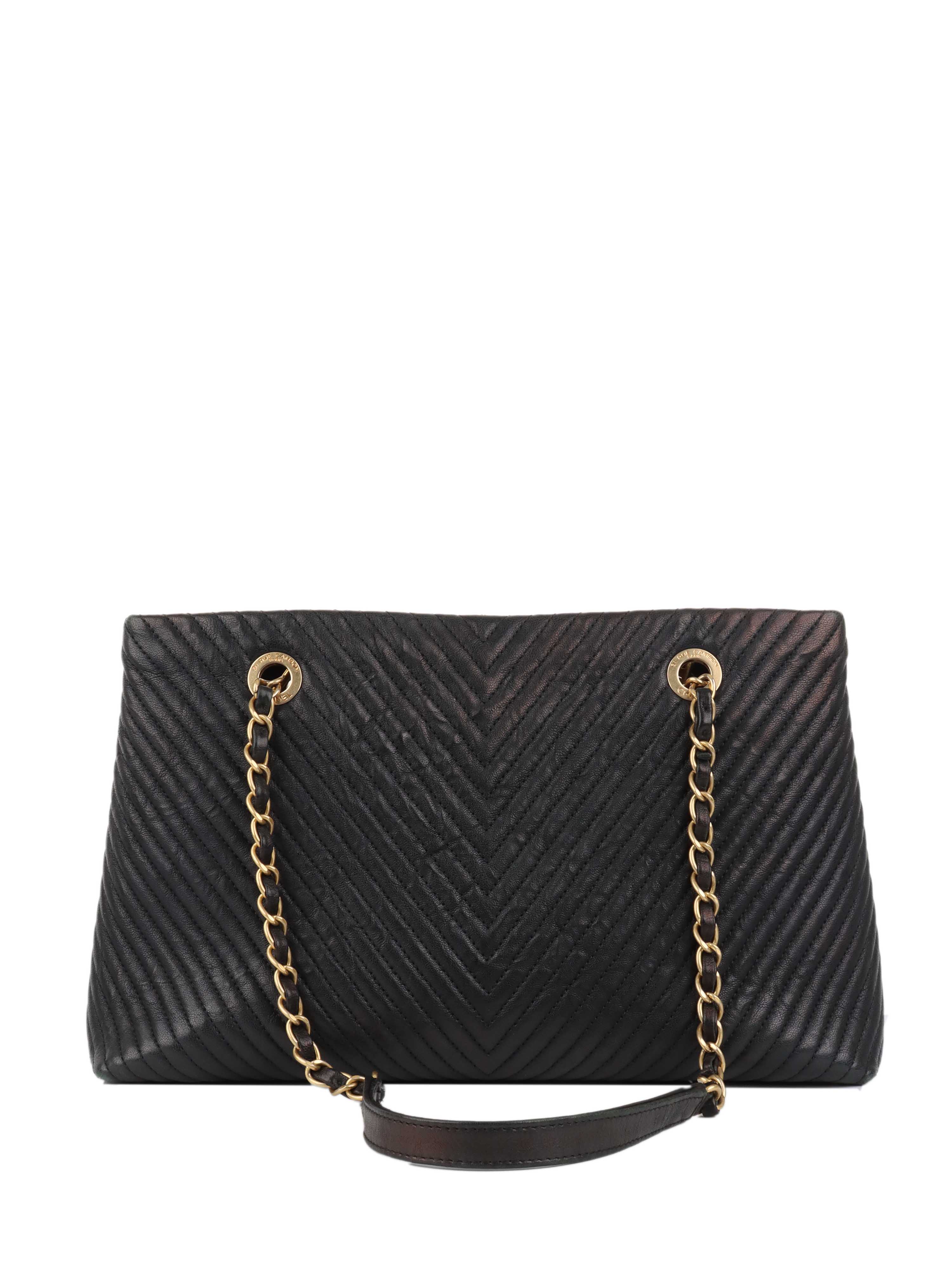 Chanel Black Shoulder Bag.