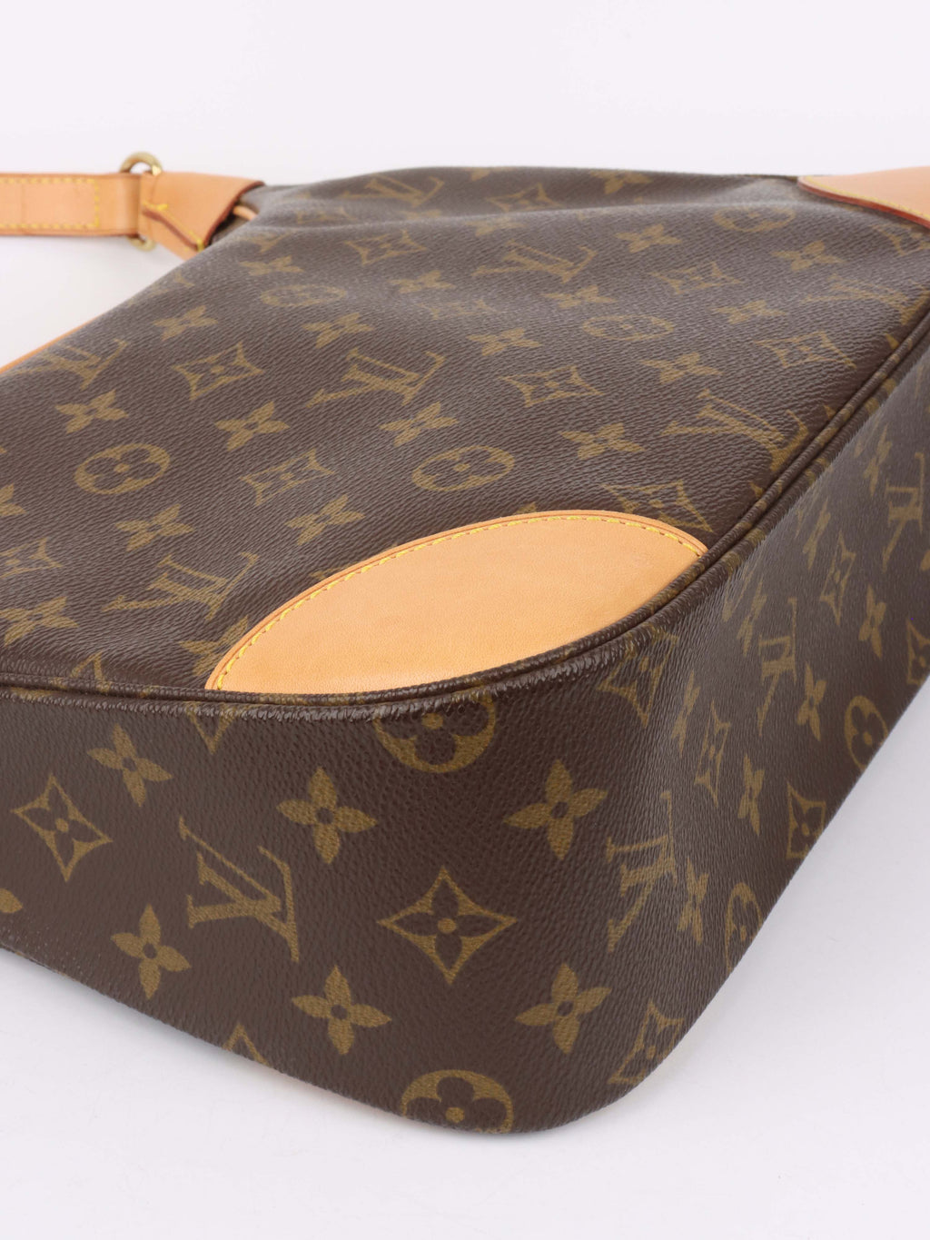 Louis Vuitton Vintage Monogram Boulogne Shoulder Bag.
