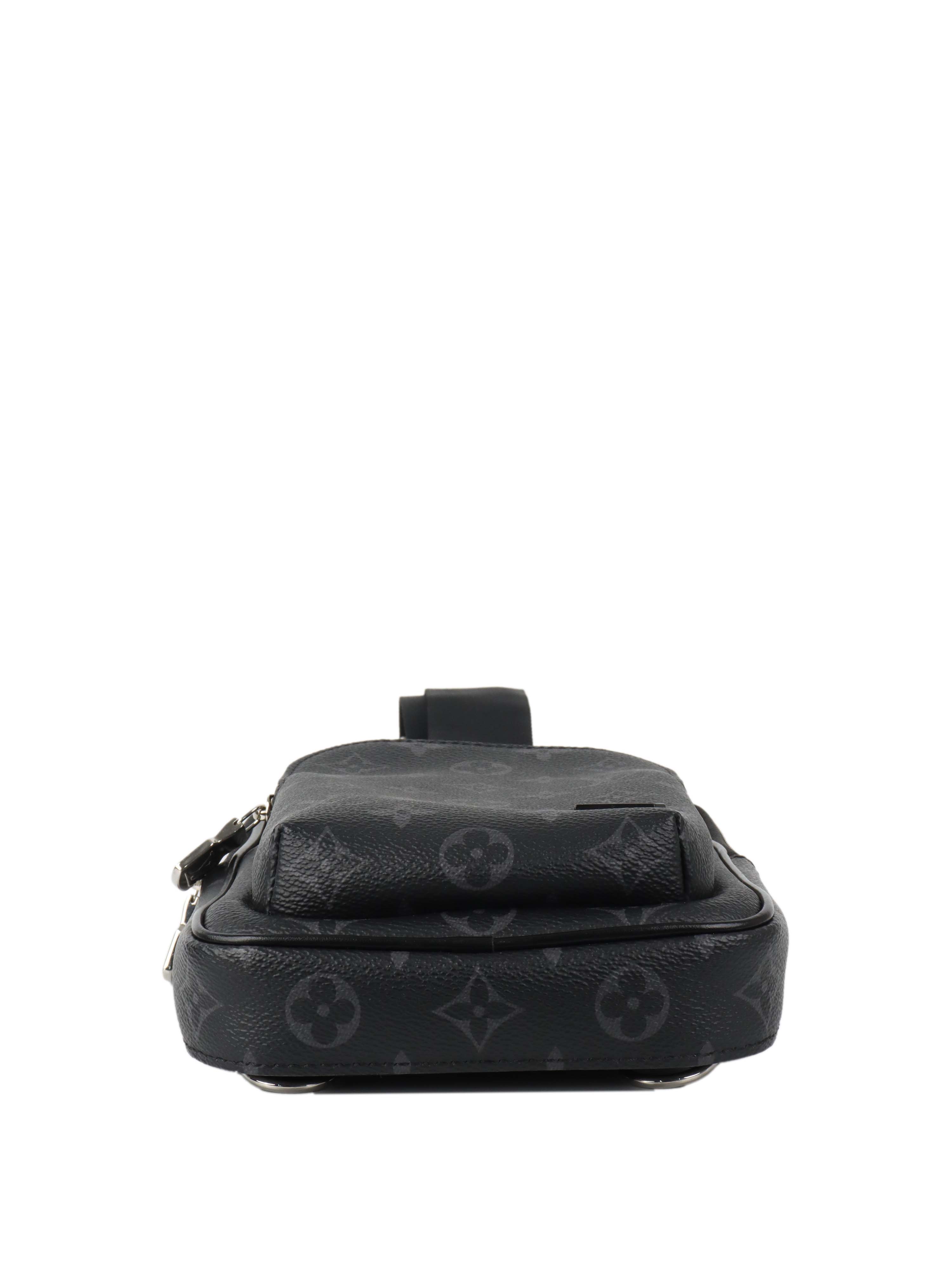 Louis Vuitton Avenue Slingbag PM.