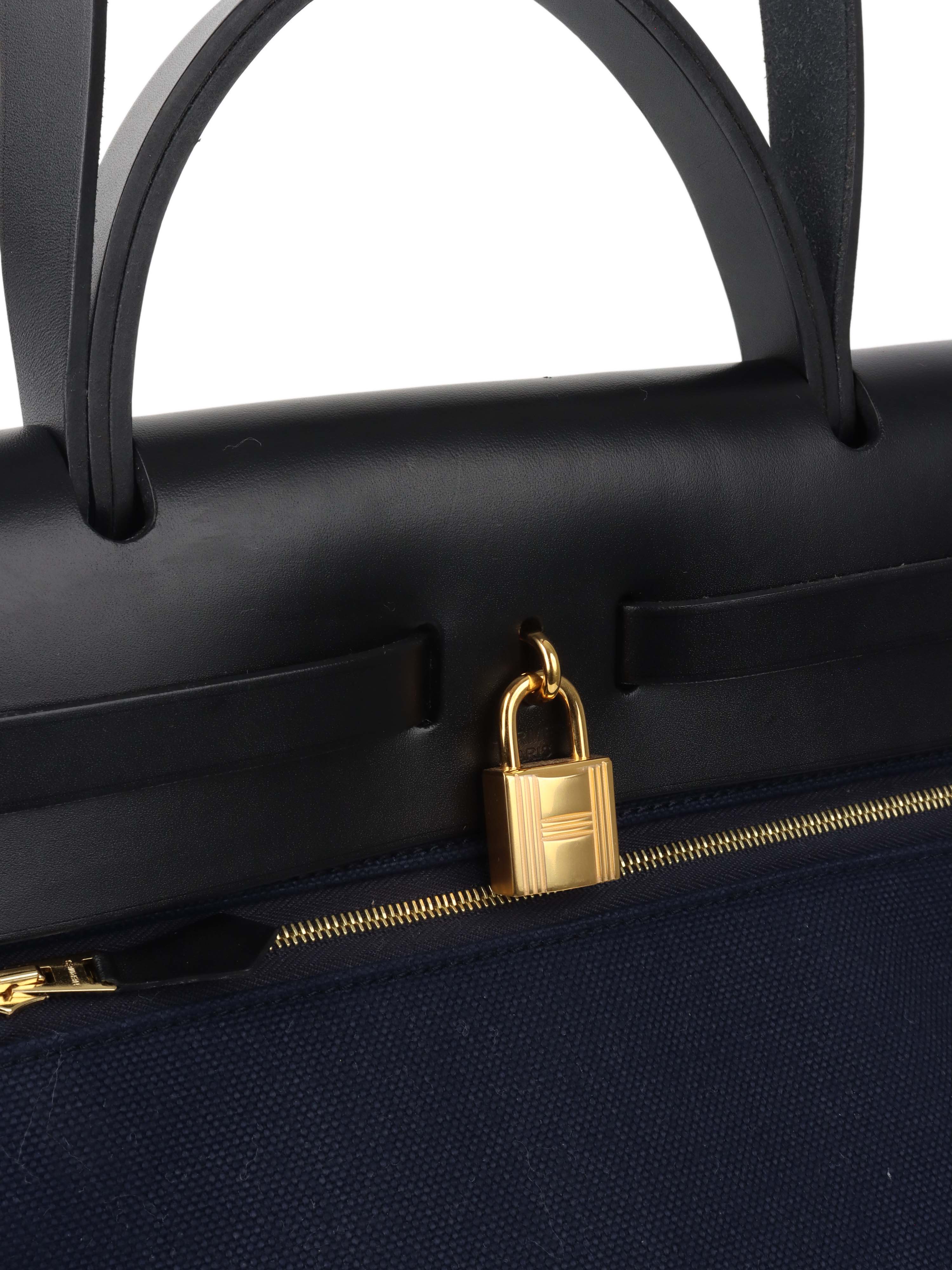 Hermes Herbag Zip 31 Bleu Marine/Noir.