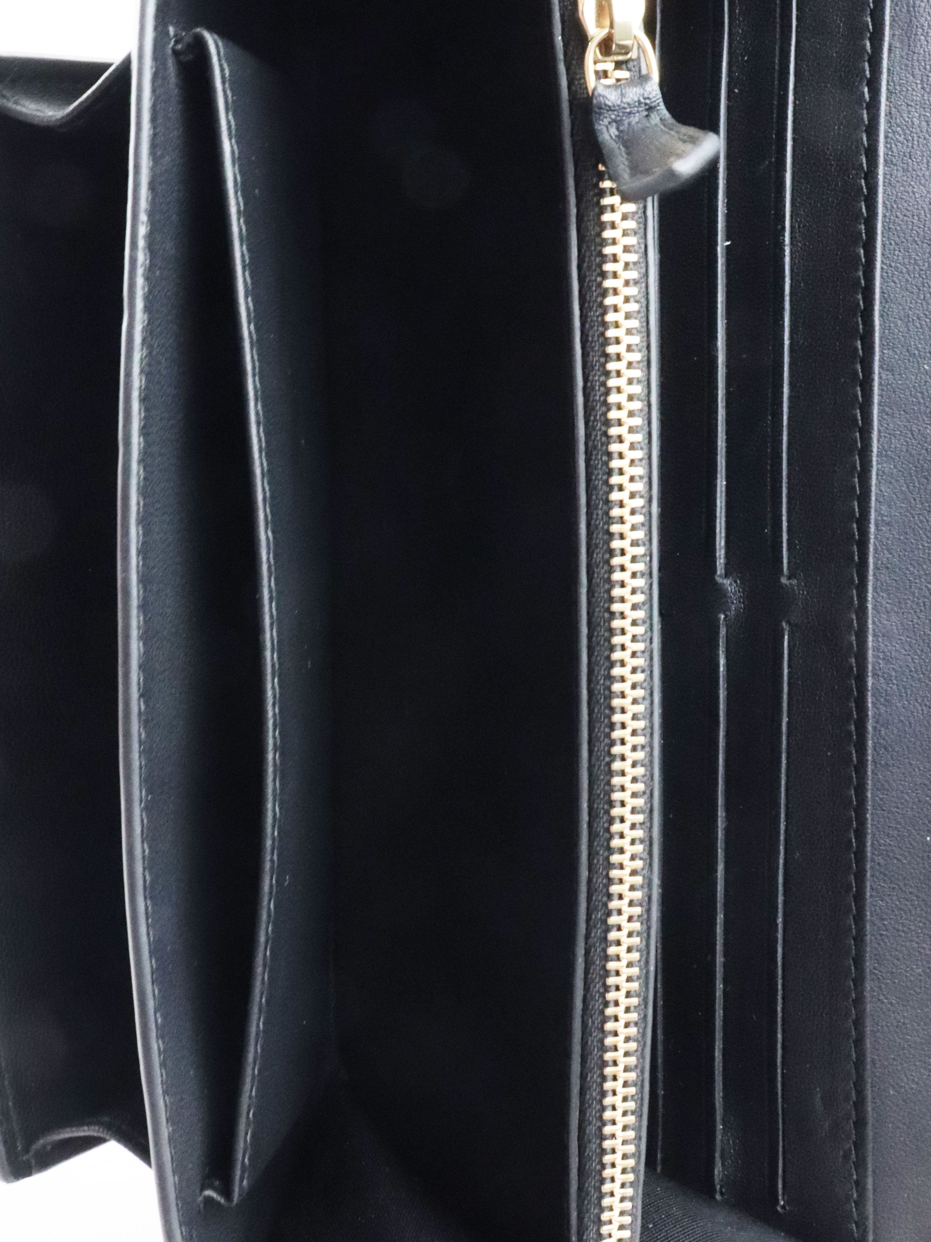 Alexander McQueen Studs & Skull Chain Clutch