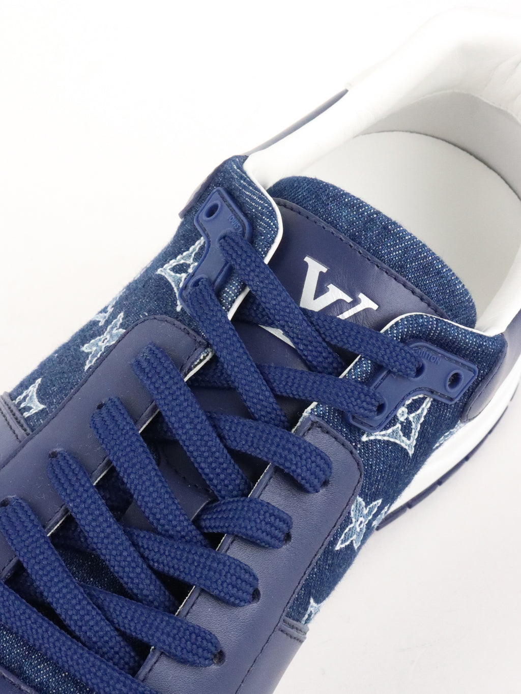 Louis Vuitton Bleu Jean Runaway Men Sneakers Size 10