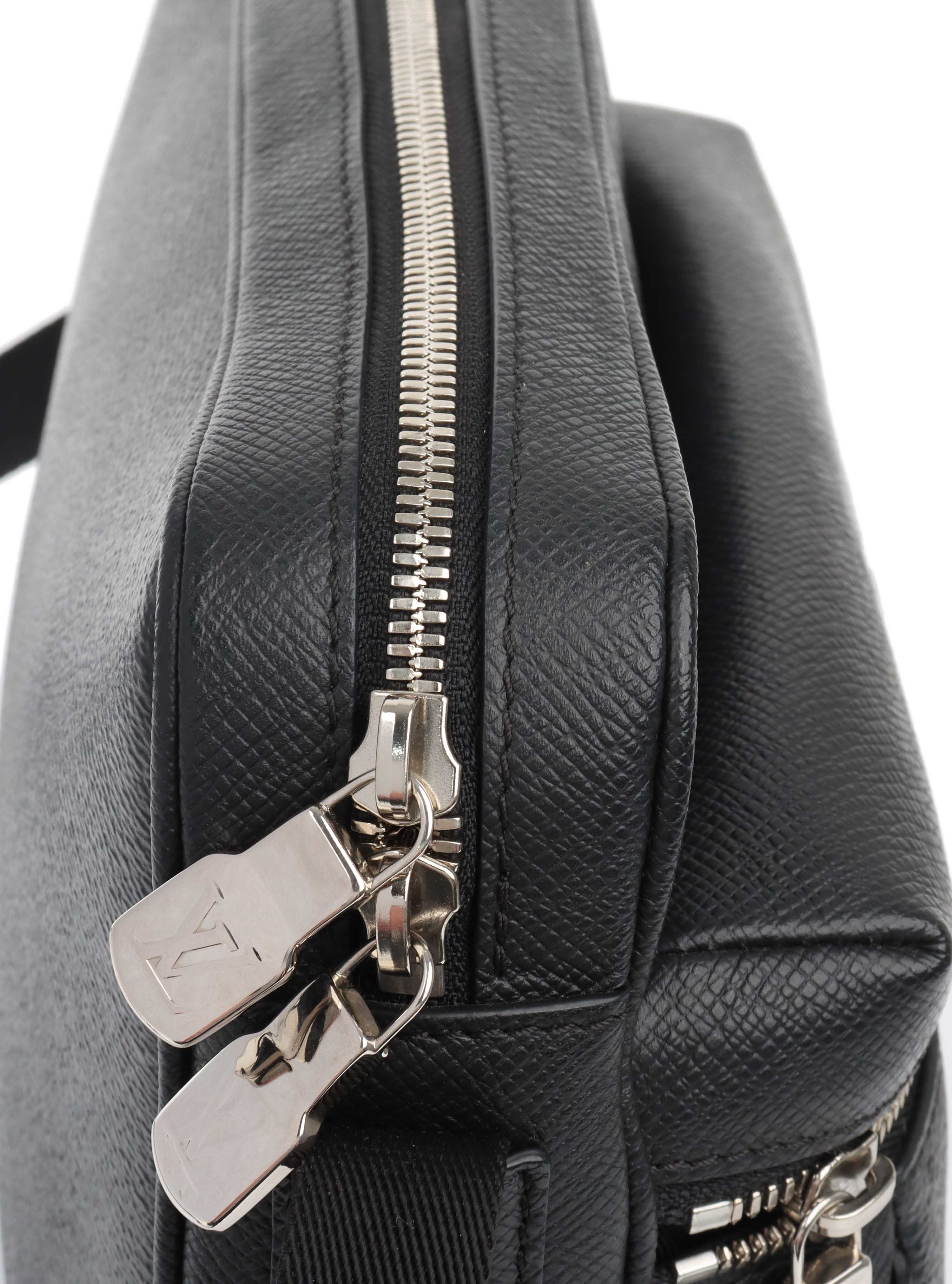 Louis Vuitton Taigarama Eclipse Outdoor Messenger Bag