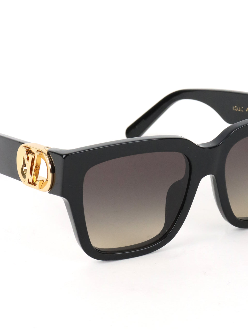 Louis Vuitton Black  LV Link Square Sunglasses