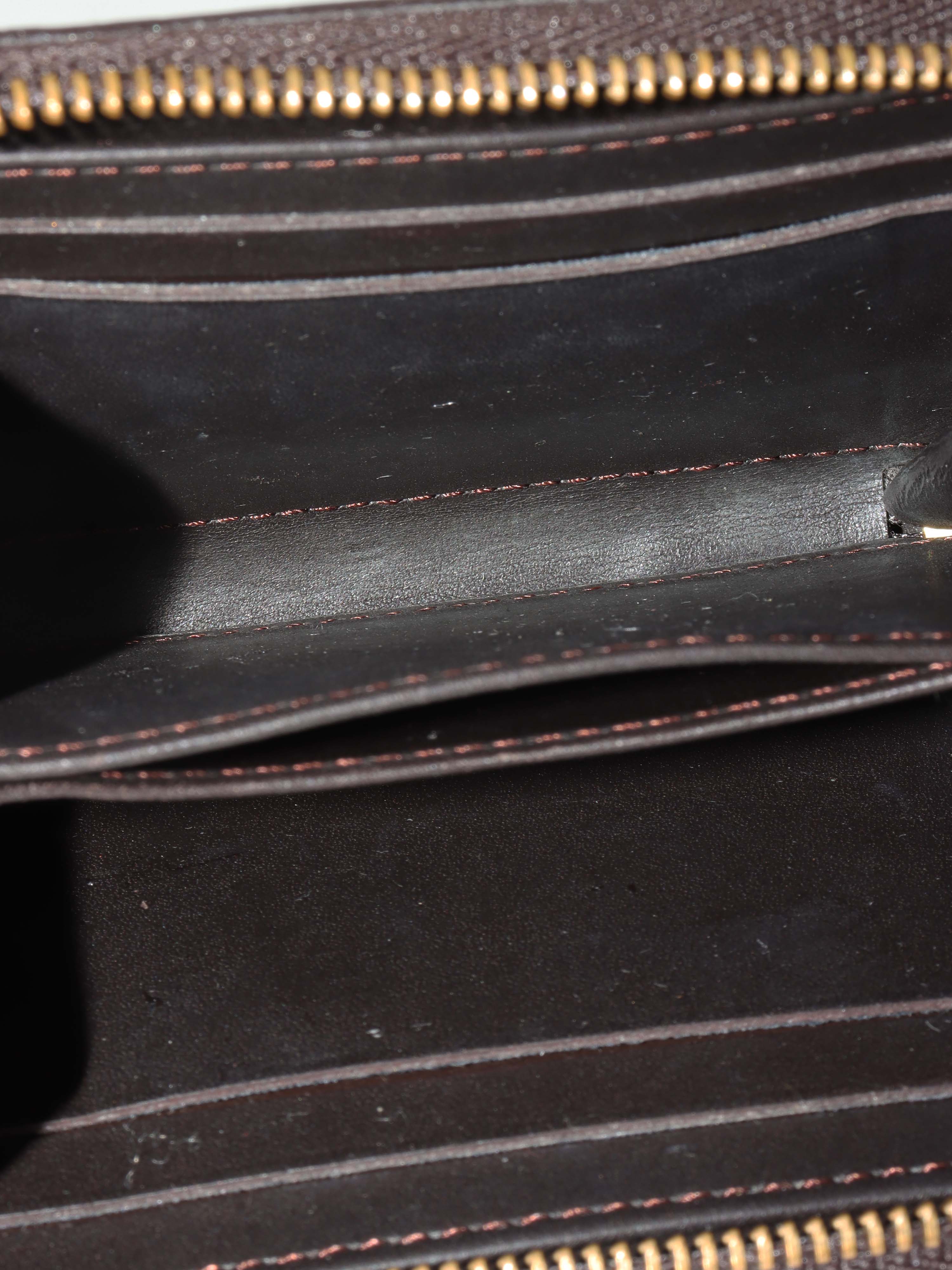 Louis Vuitton Vernis Zippy Coin Purse.