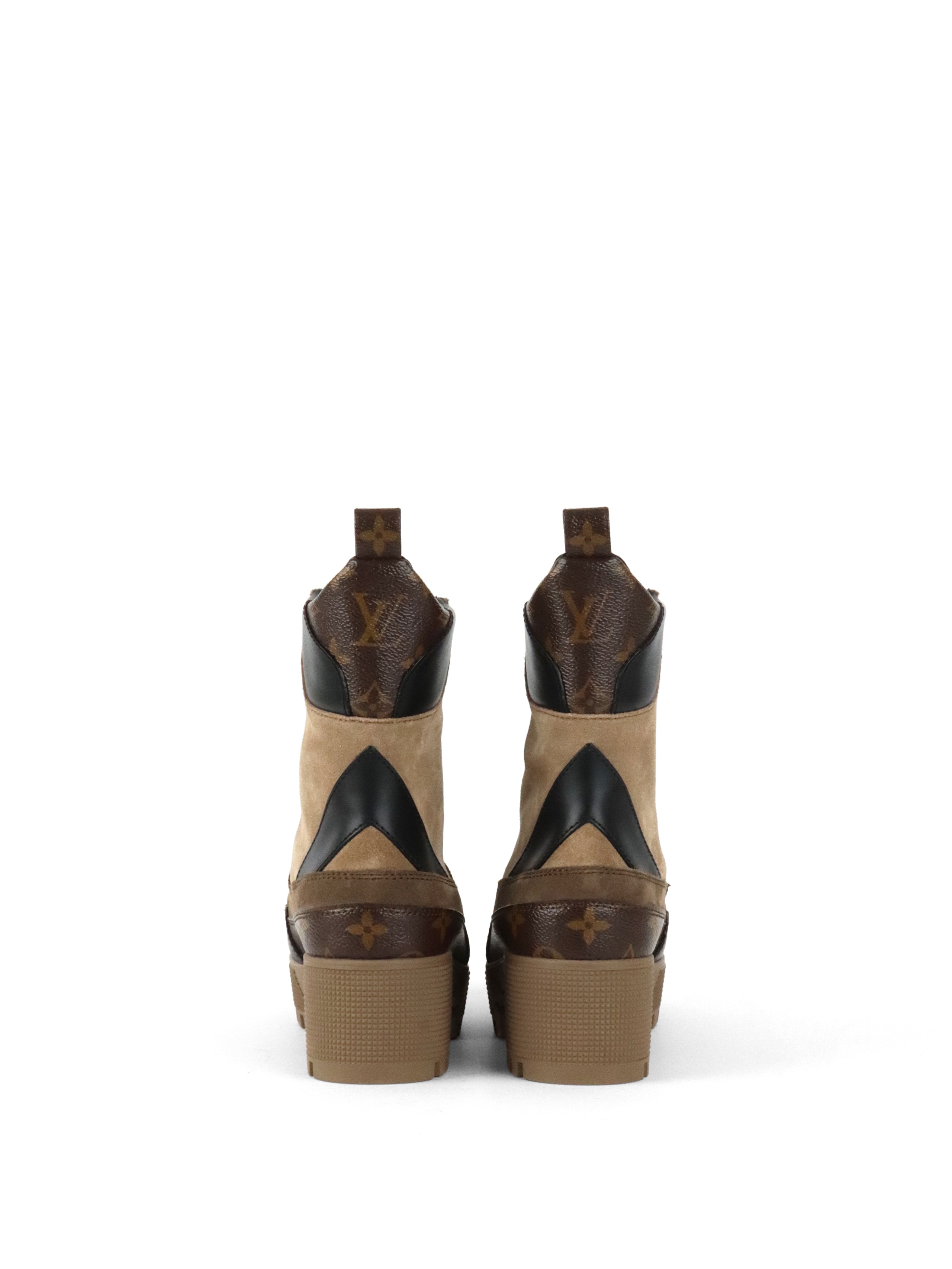 Louis Vuitton laureate Dessert Boots size 37.5