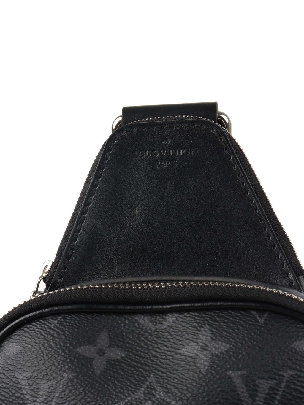 Louis Vuitton Avenue Slingbag PM.