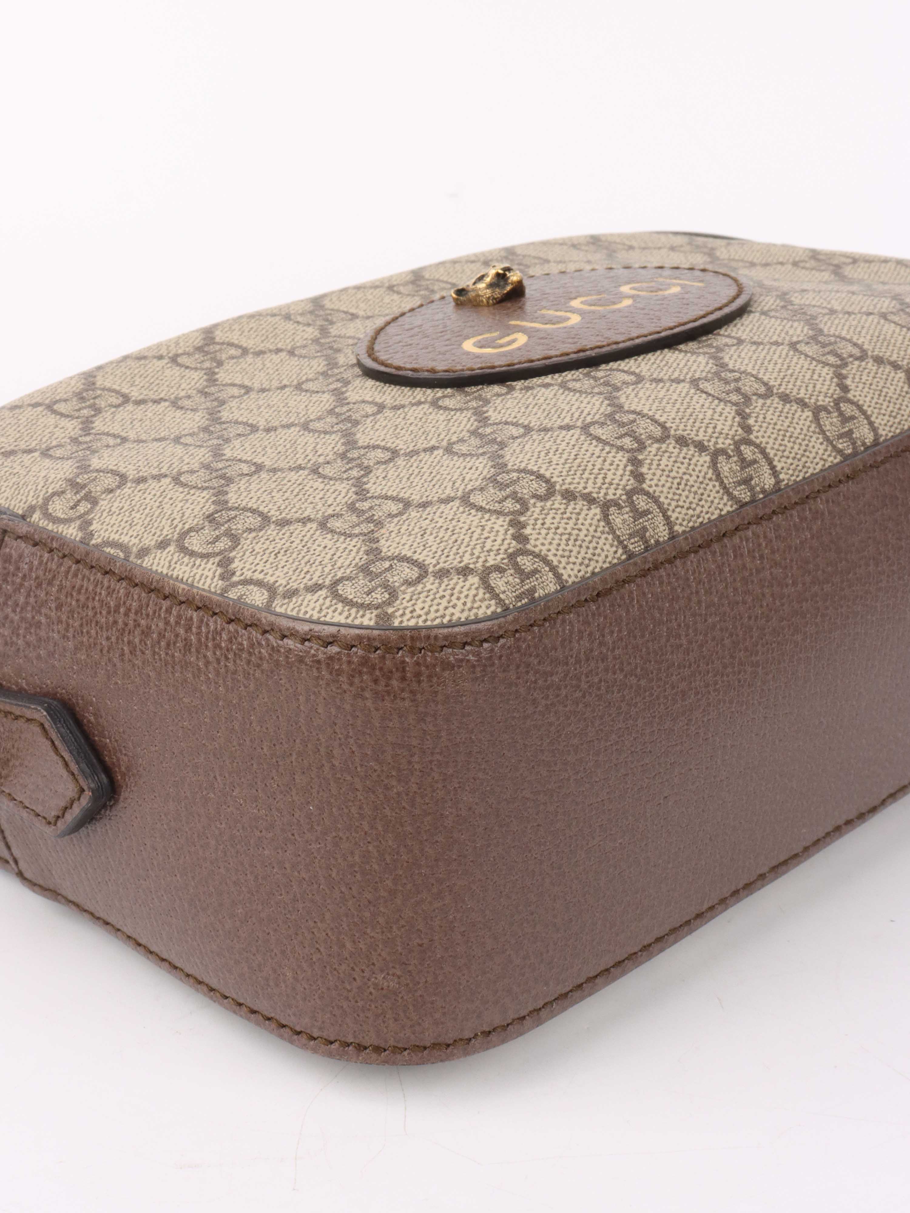 Gucci Neo Vintage GG Supreme Messenger Bag