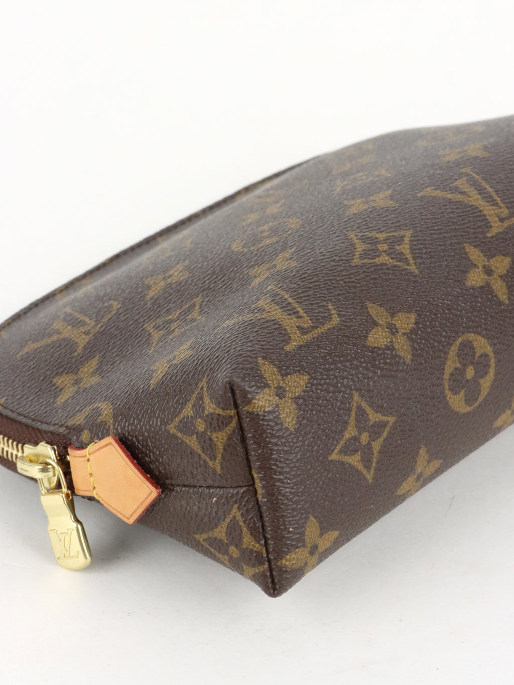 Louis Vuitton Monogram Cosmetic Pouch MM