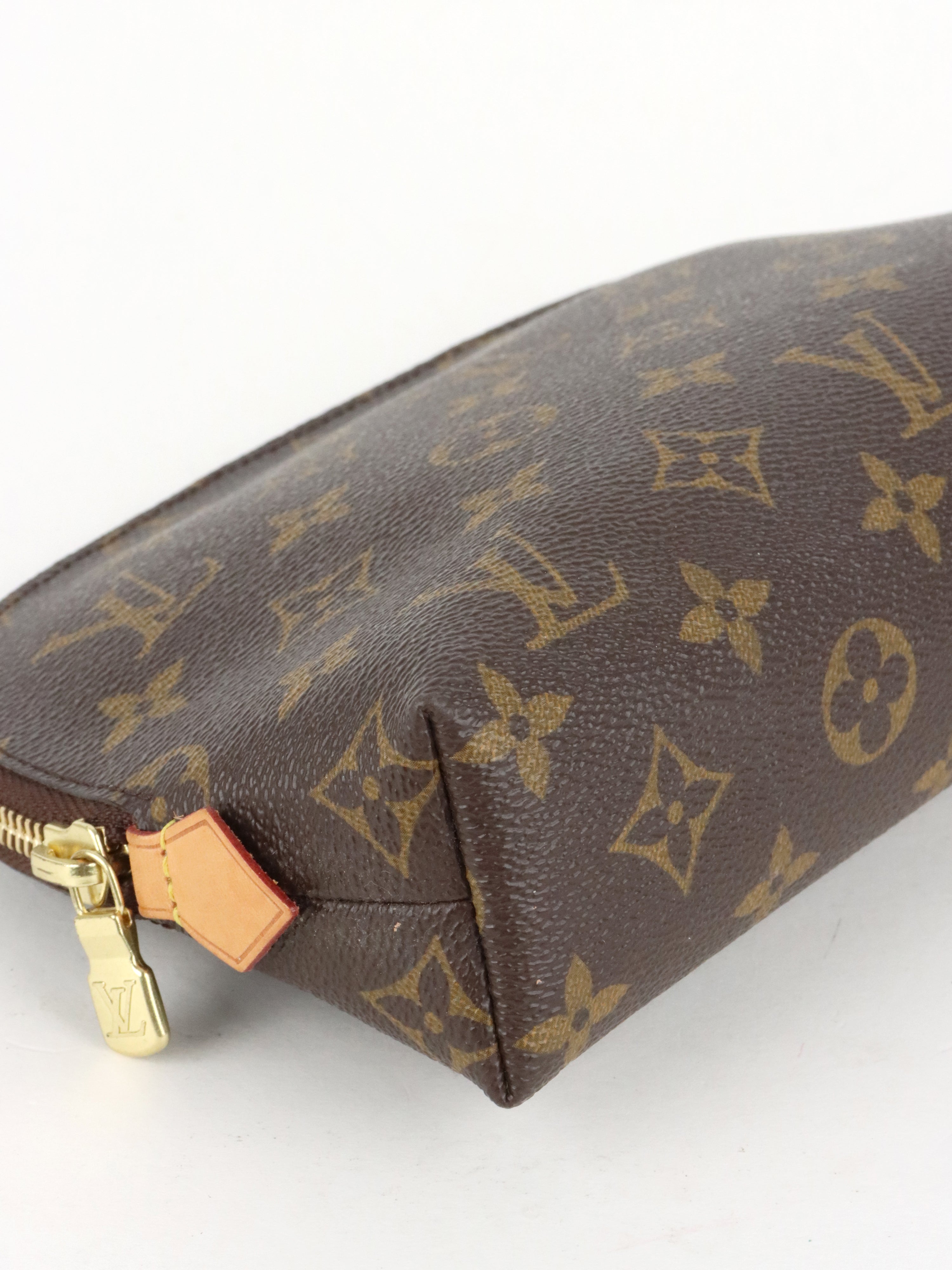 Louis Vuitton Monogram Cosmetic Pouch MM