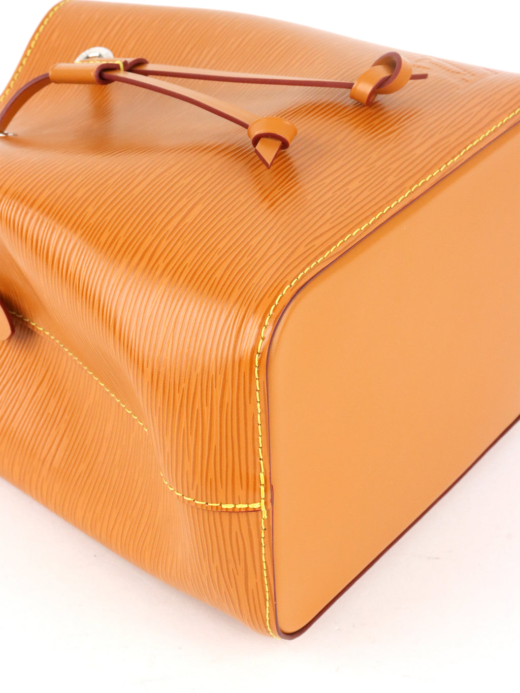 Louis Vuitton Gold Miel Néonoé BB Bag
