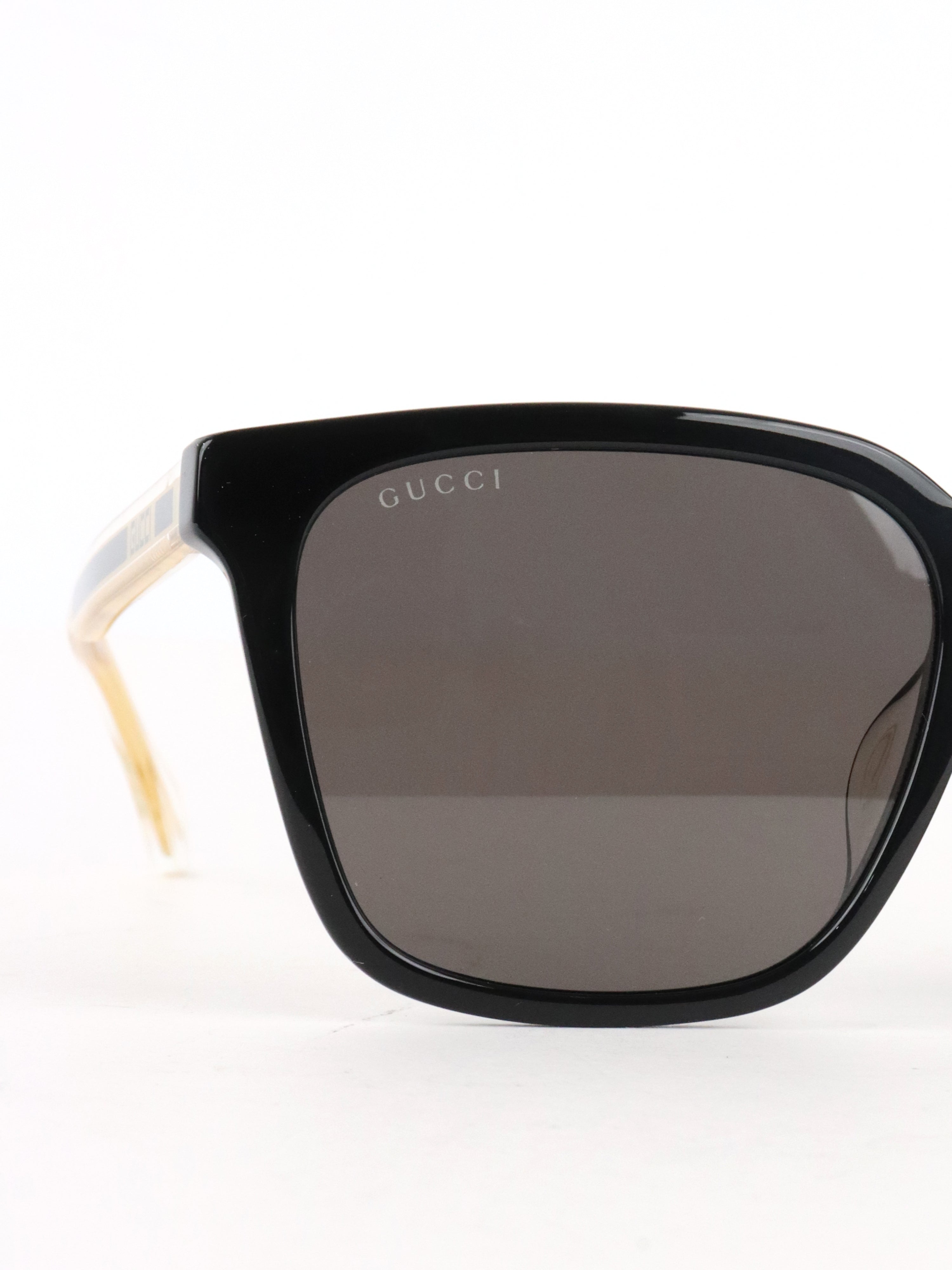 Gucci Black/Gold Sunglasses