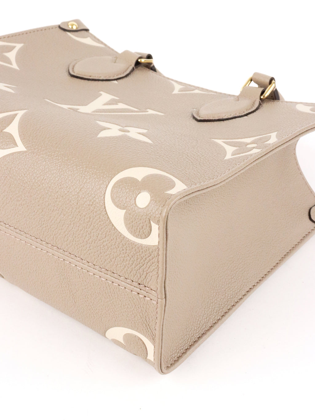 Louis Vuitton Tourterelle / Crème OnTheGo PM Bag