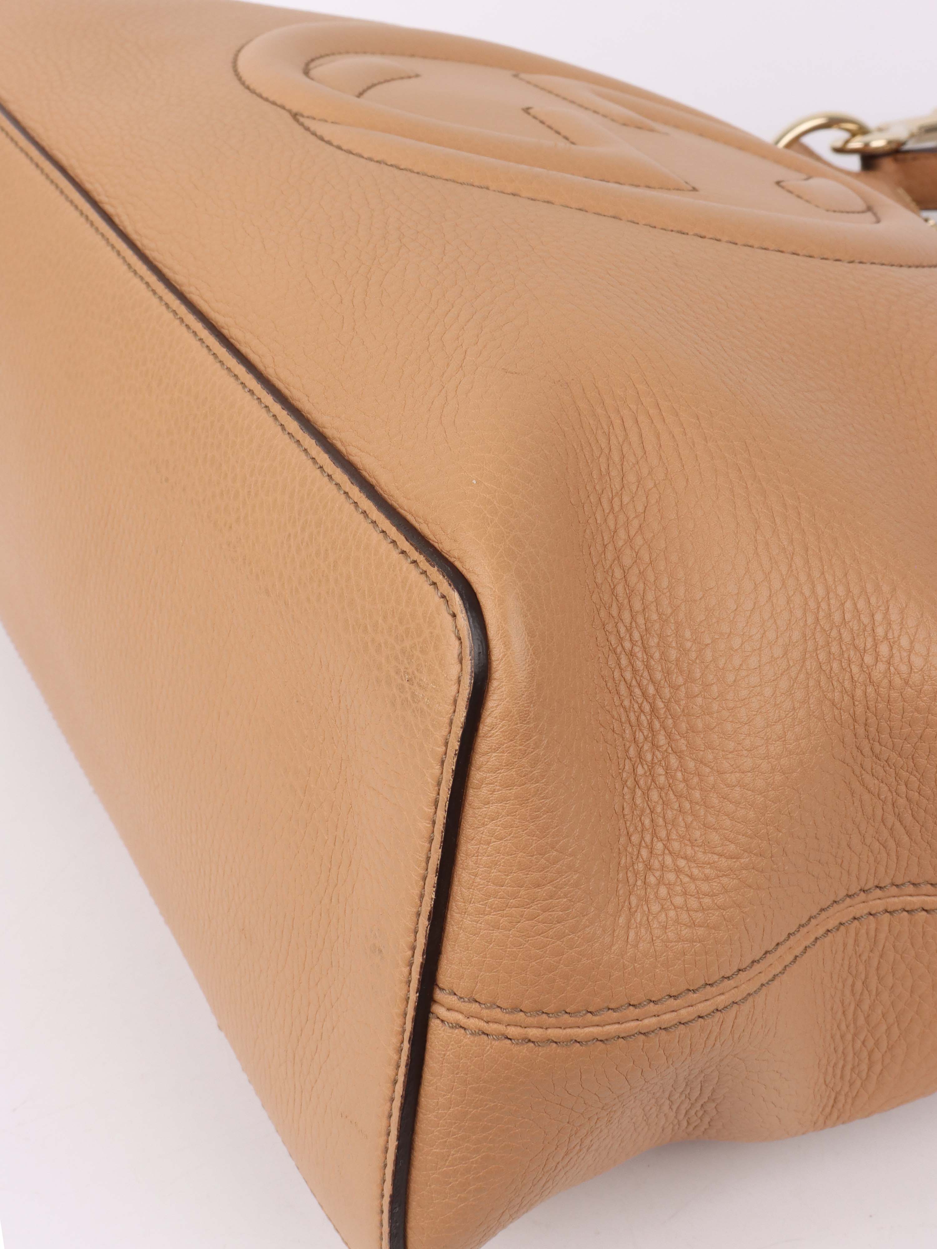 Gucci Beige Soho Hobo Bag.