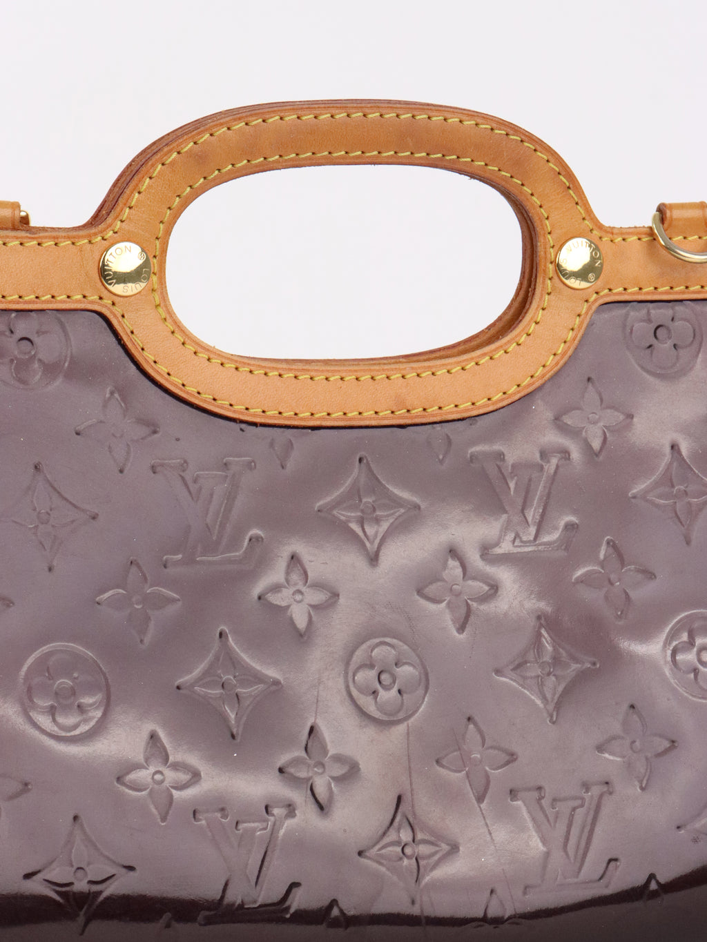 Louis Vuitton Amarante Monogram Vernis Roxbury Shoulder Clutch
