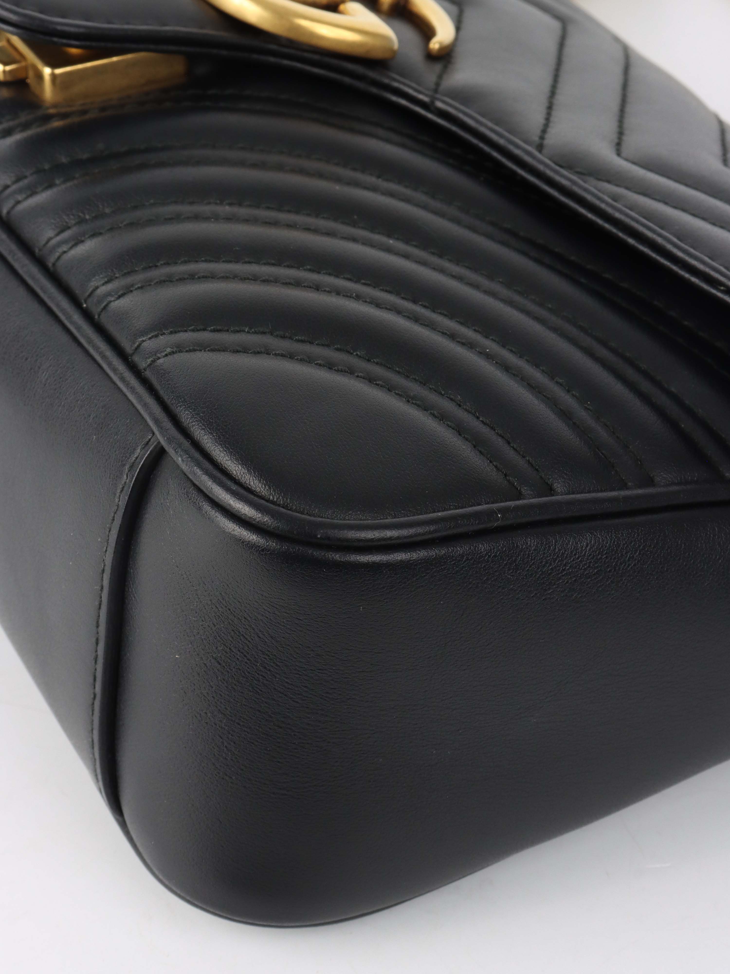 Gucci Black Small Marmont Shoulder Bag.