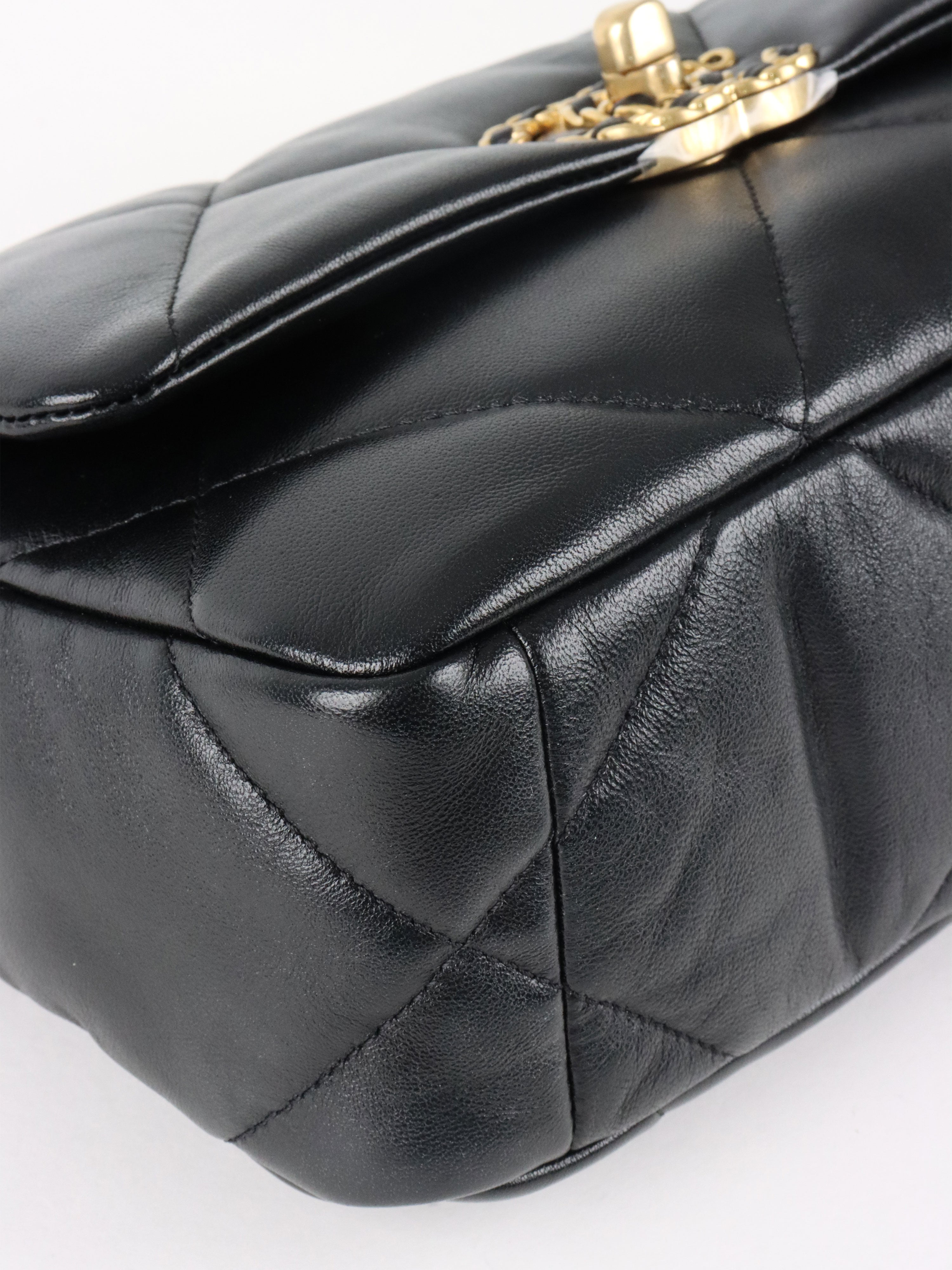 Chanel 19 Small Handbag Black