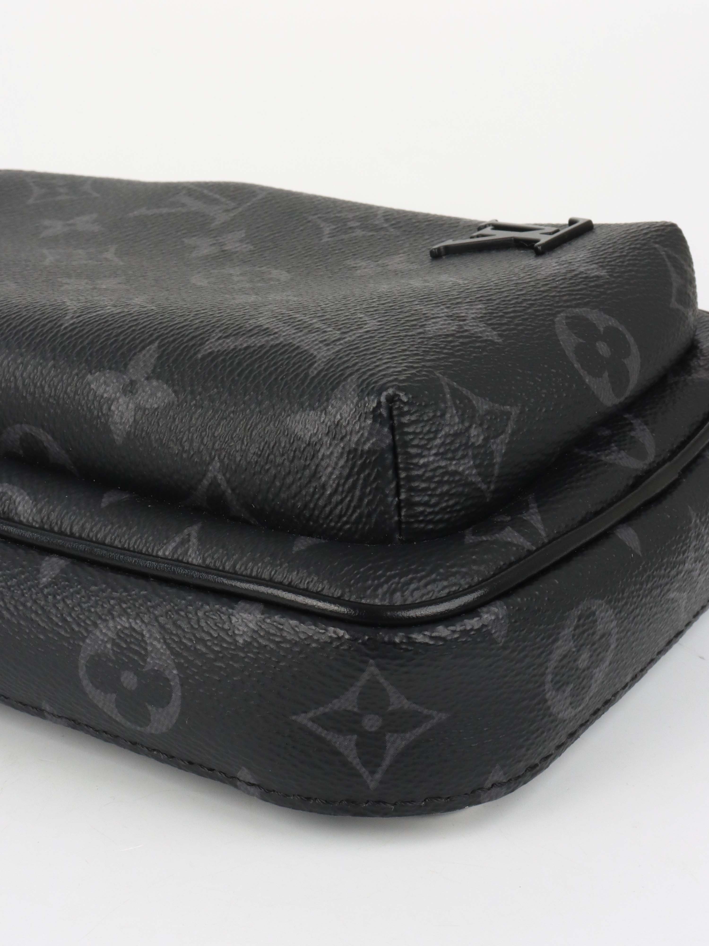 Louis Vuitton Avenue Slingbag PM.