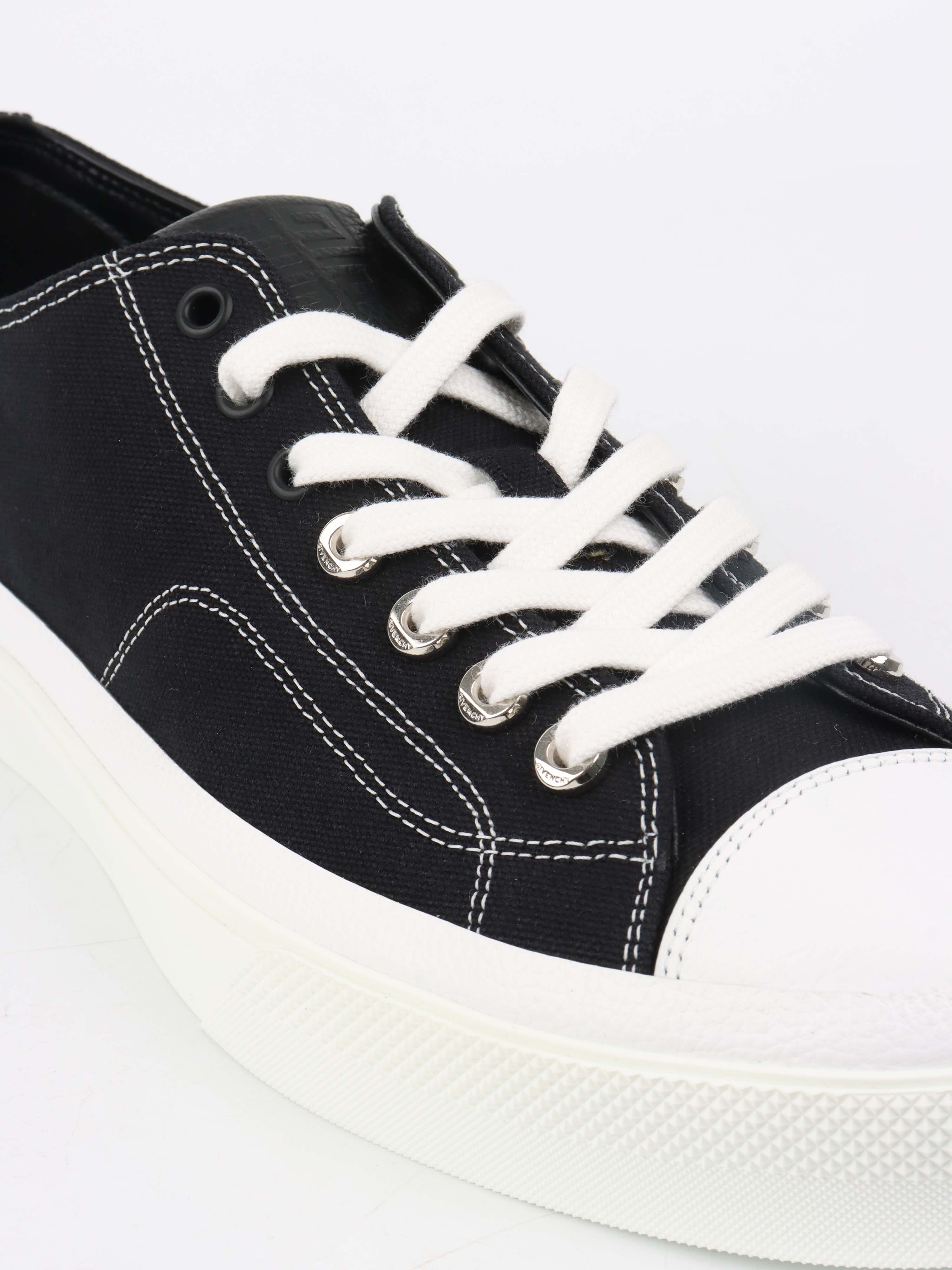 Givenchy City Low Canvas Sneaker