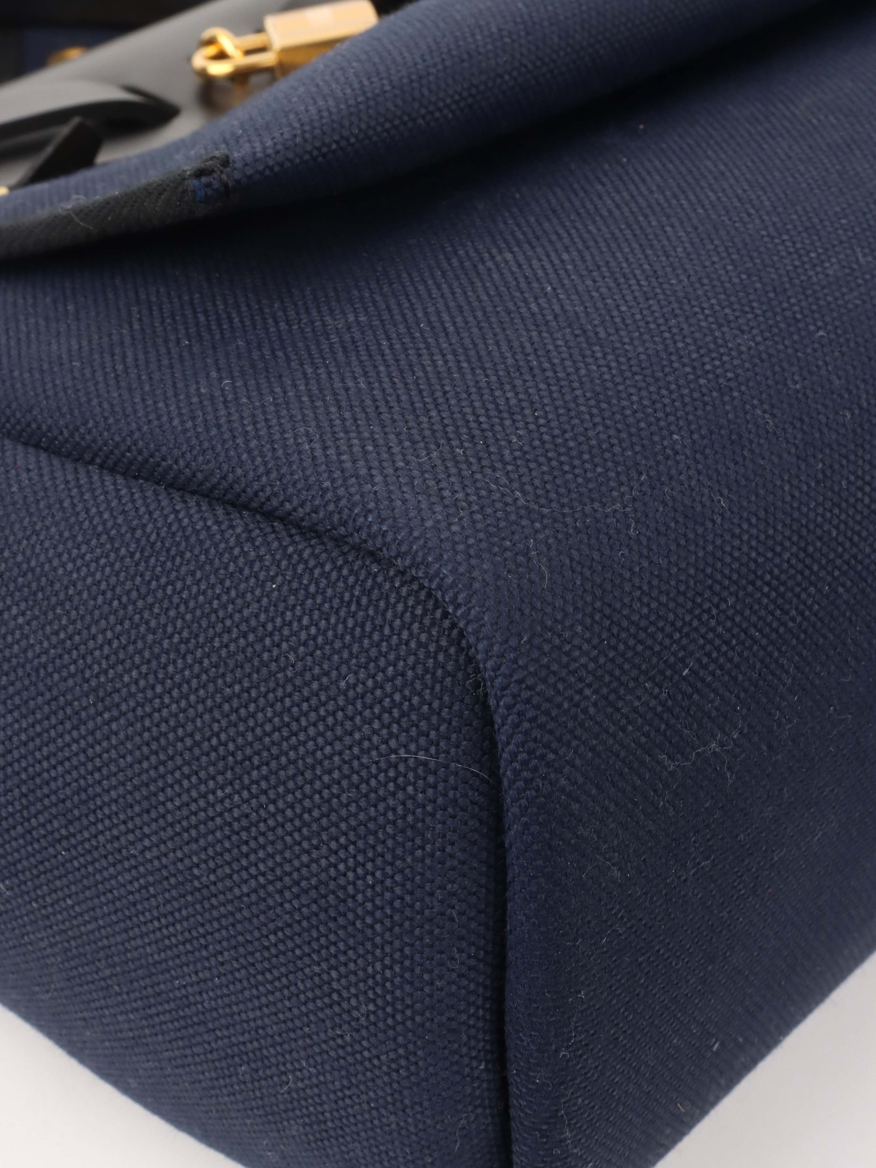Hermes Herbag Zip 31 Bleu Marine/Noir.