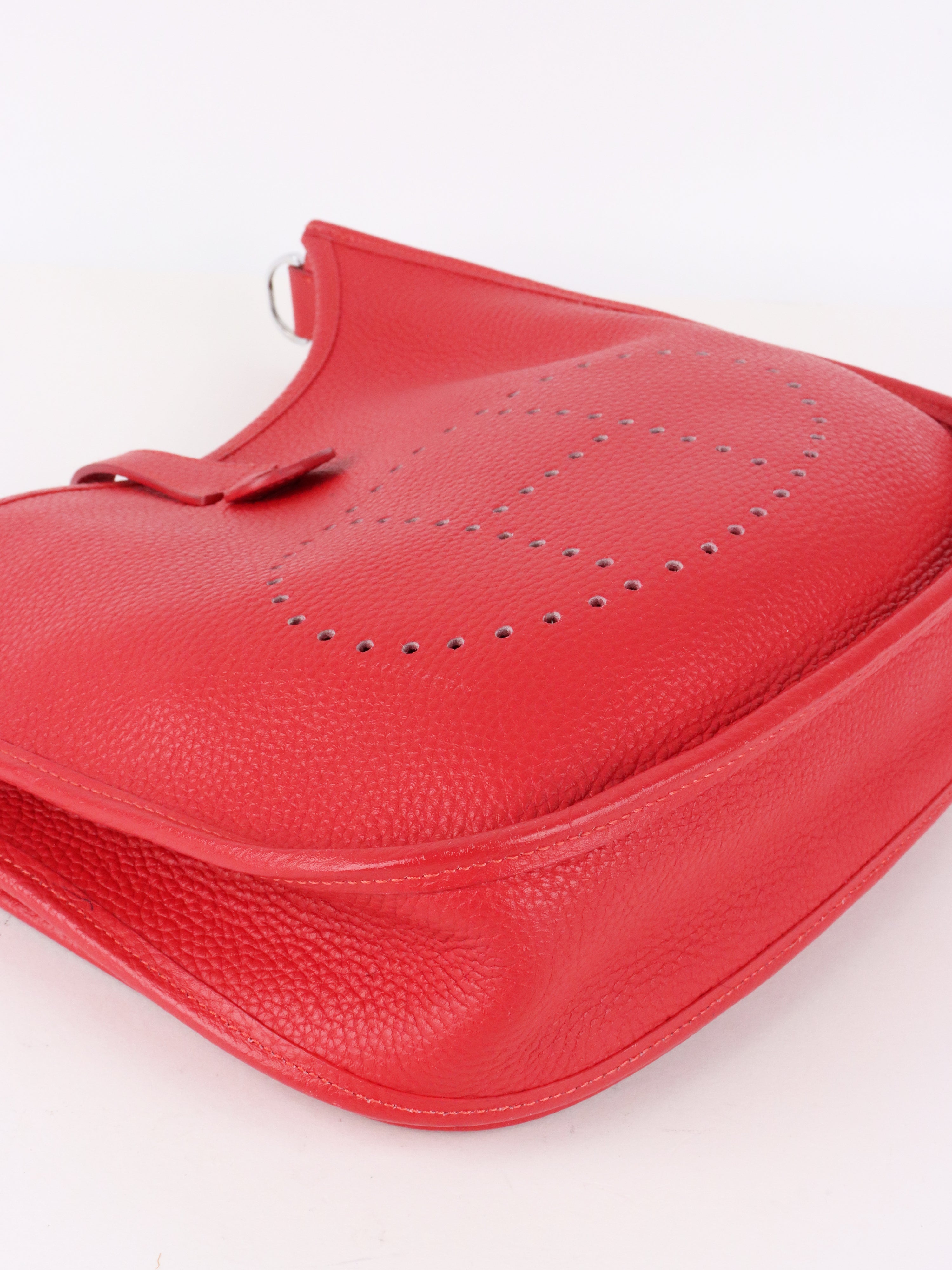 Hermes Taurillon Clemence Q5 Rouge Casaque Evelyne 29 Stamp Square J