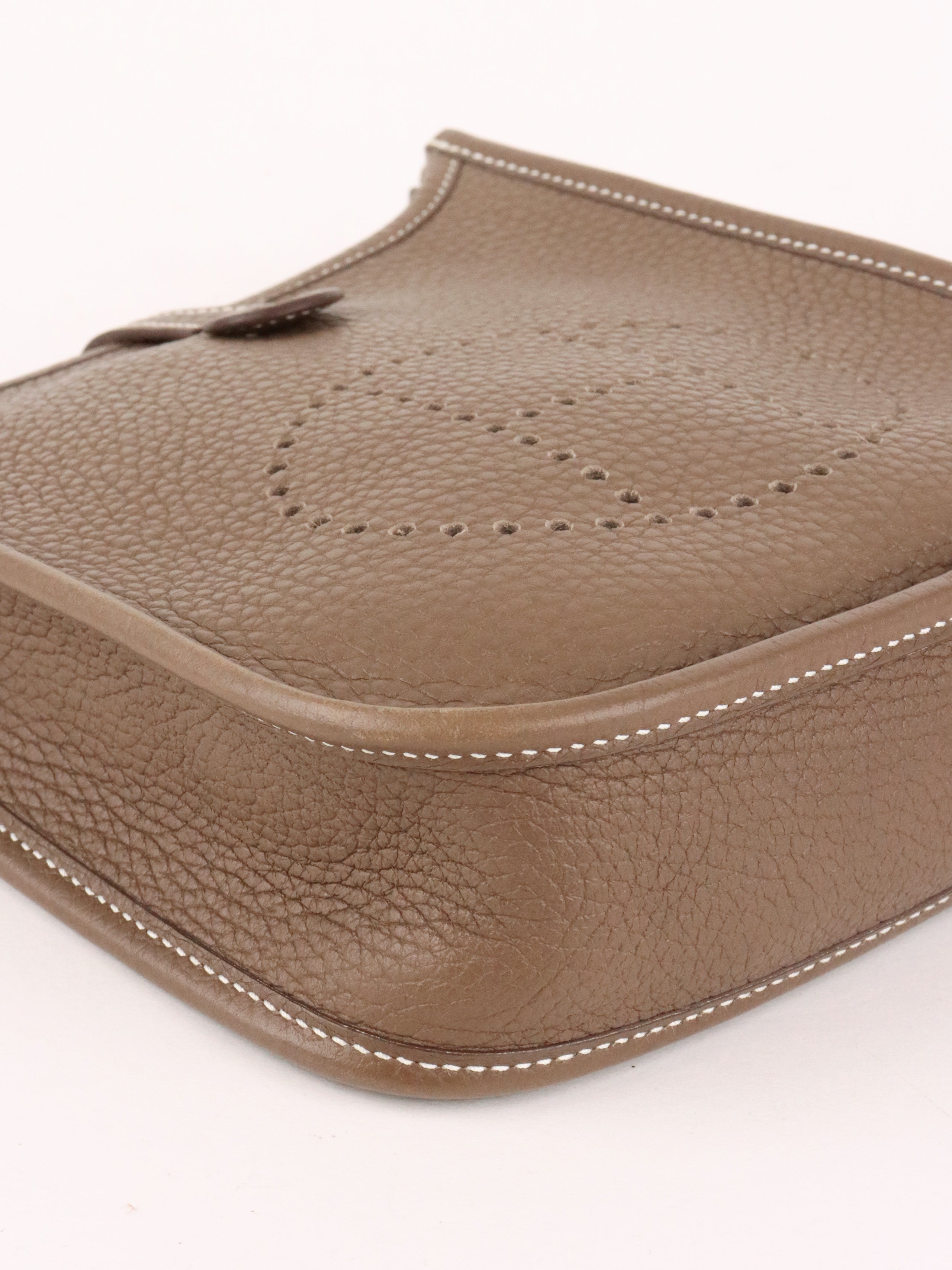 Hermes Etoupe Clemence Evelyne 16 TPM