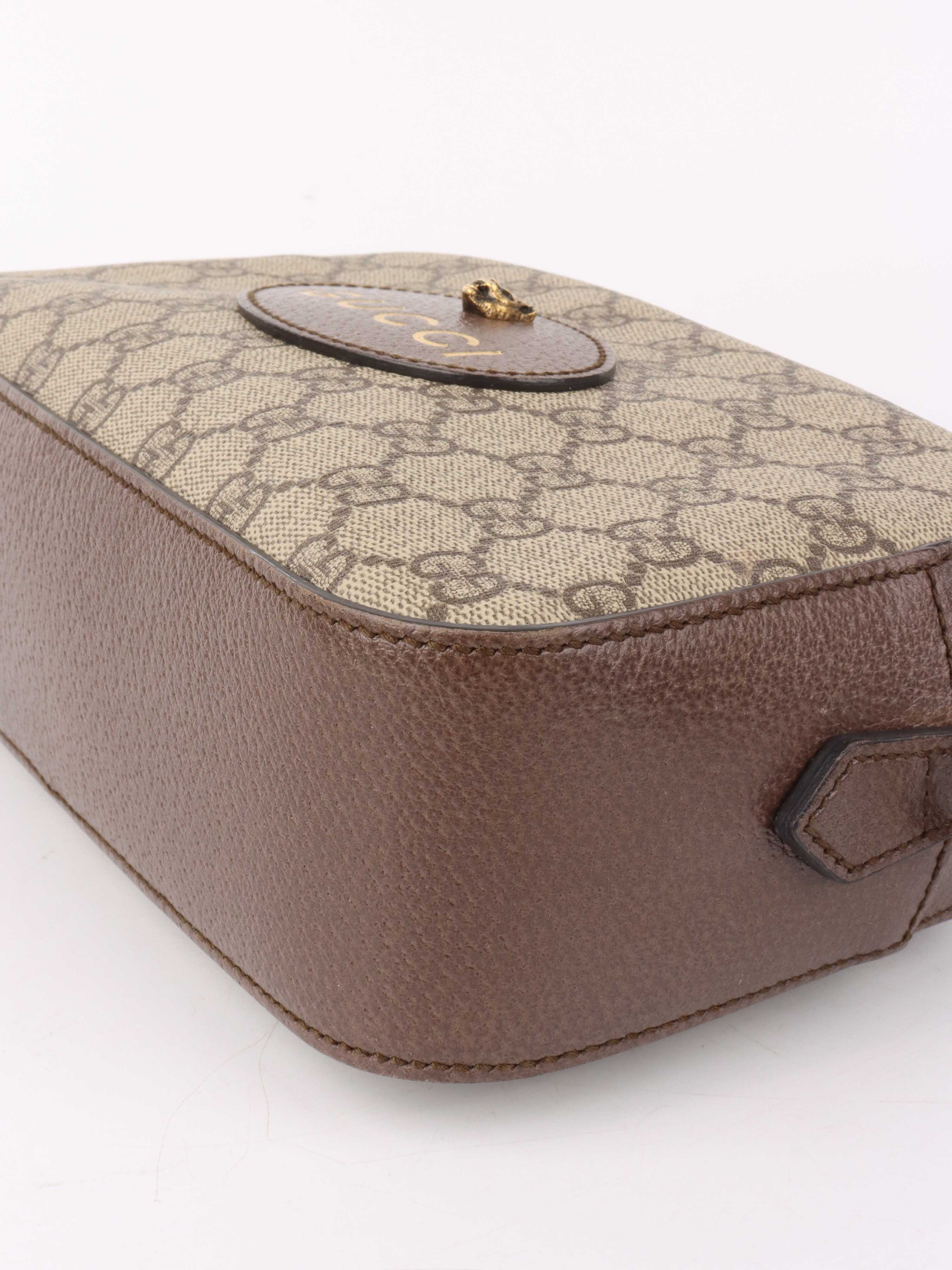 Gucci Neo Vintage GG Supreme Messenger Bag