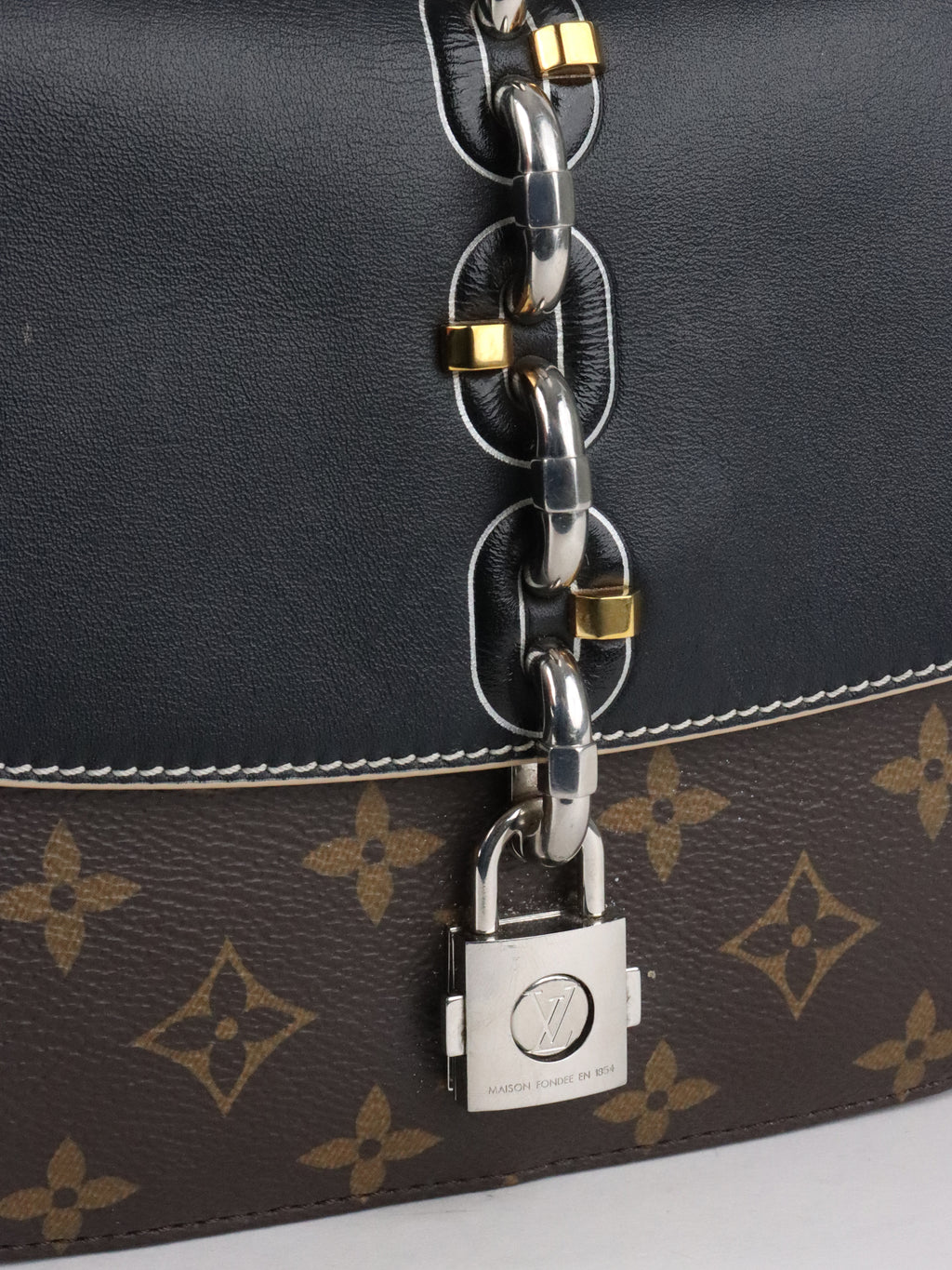 Louis Vuitton Monogram Chain It Bag