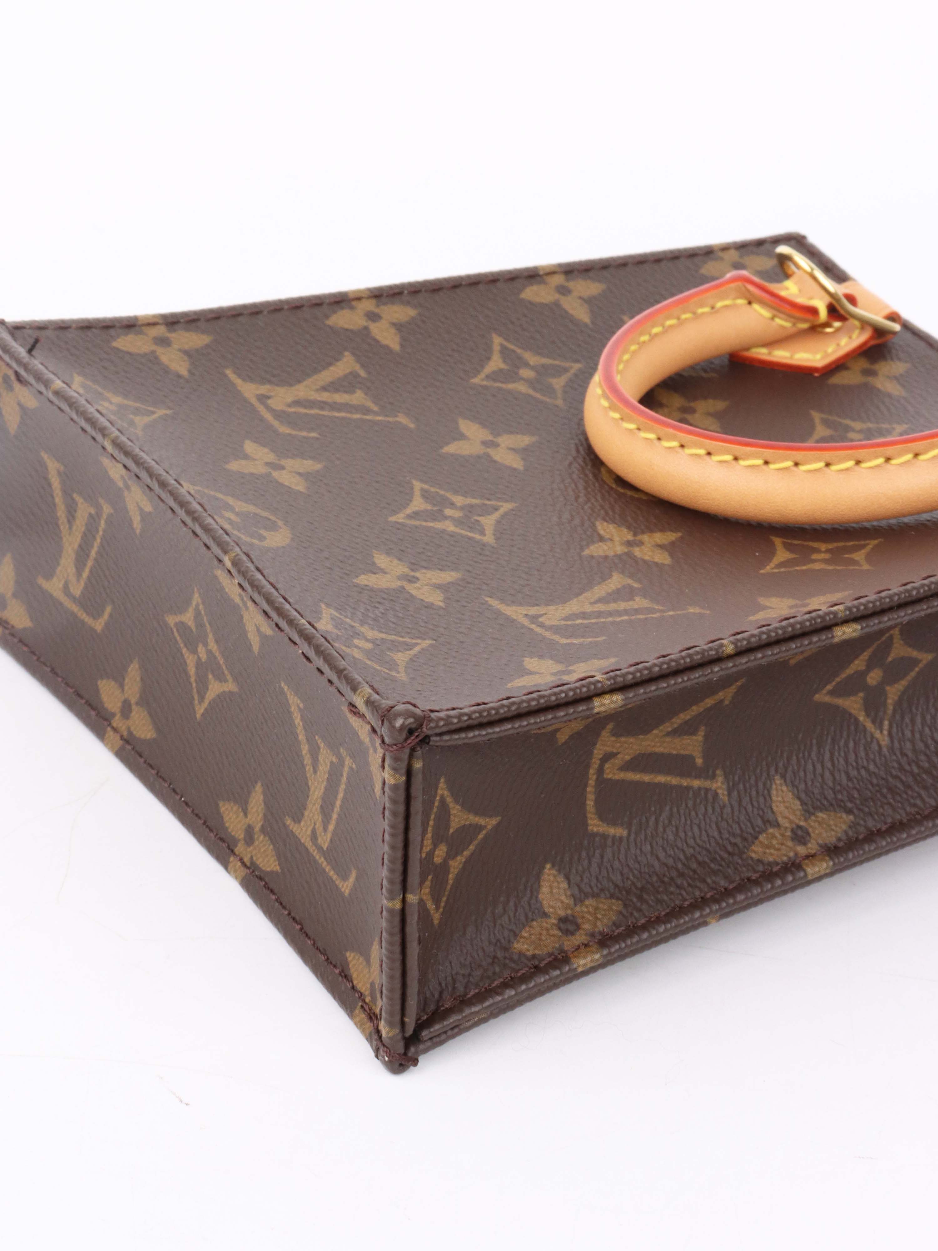 Louis Vuitton Monogram Petit Sac Plat.