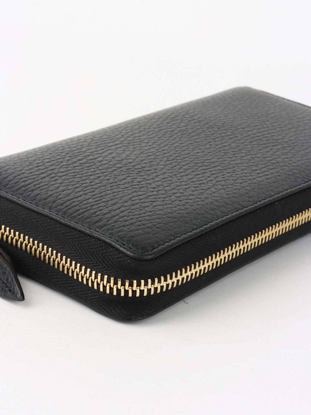 Gucci Marmont Zip Around Wallet.