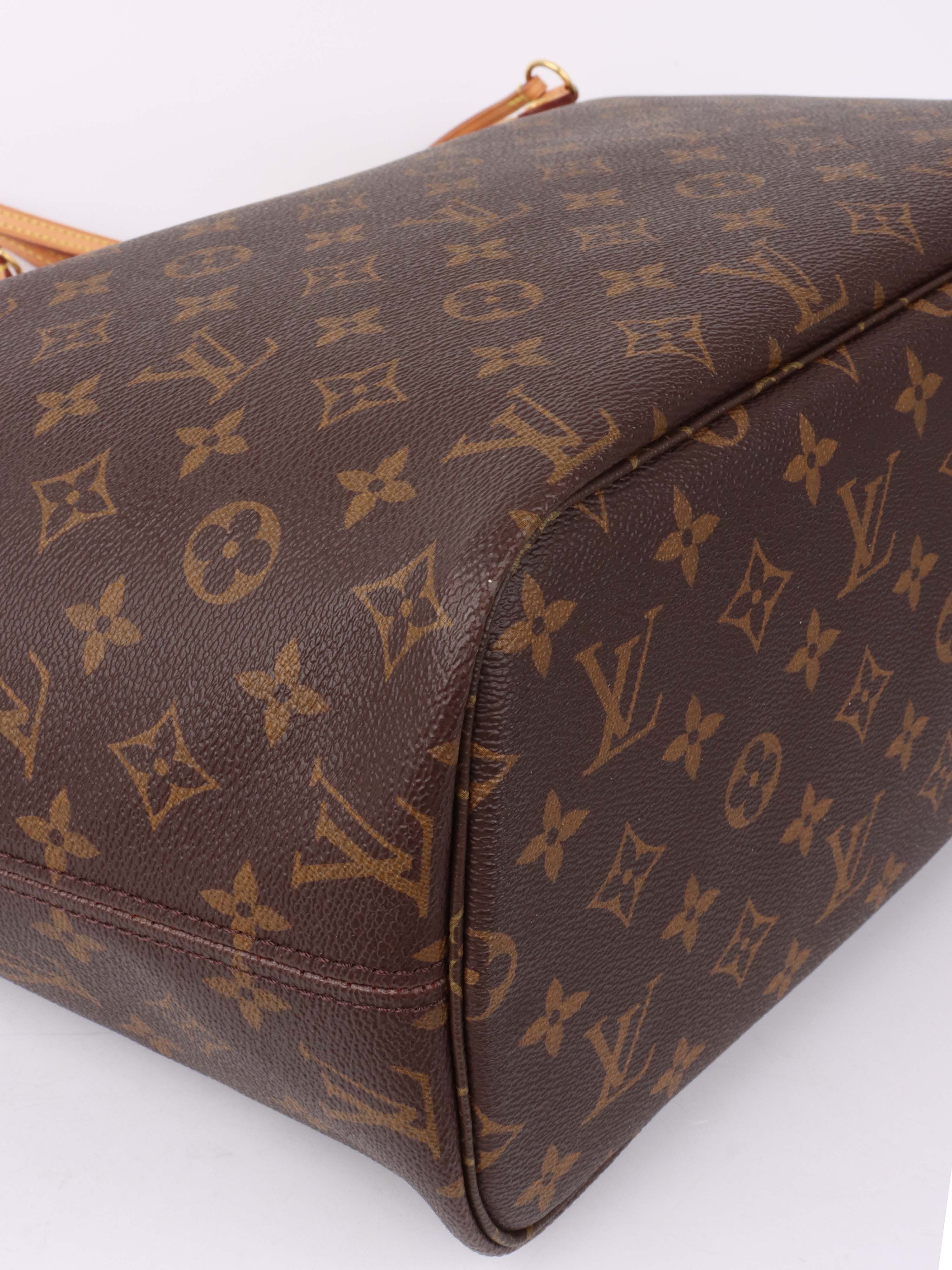 Louis Vuitton Monogram Neverfull MM.