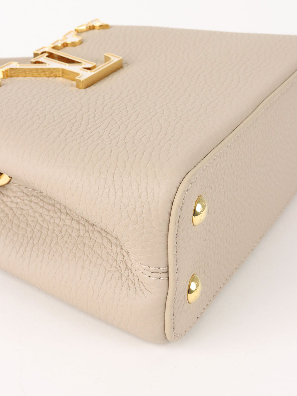 Louis Vuitton Galet Mini Capucines