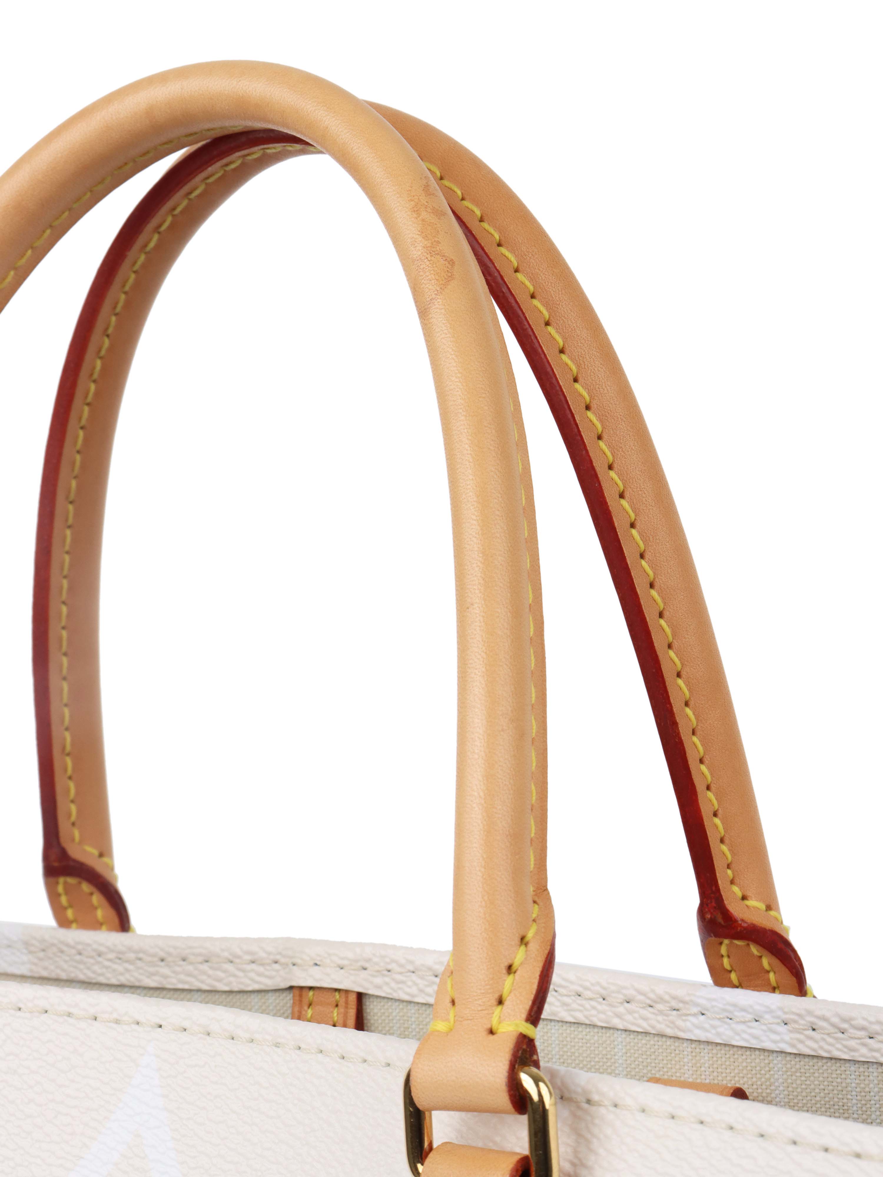 Louis Vuitton Beige/Blue Ombre OnTheGo GM Pool