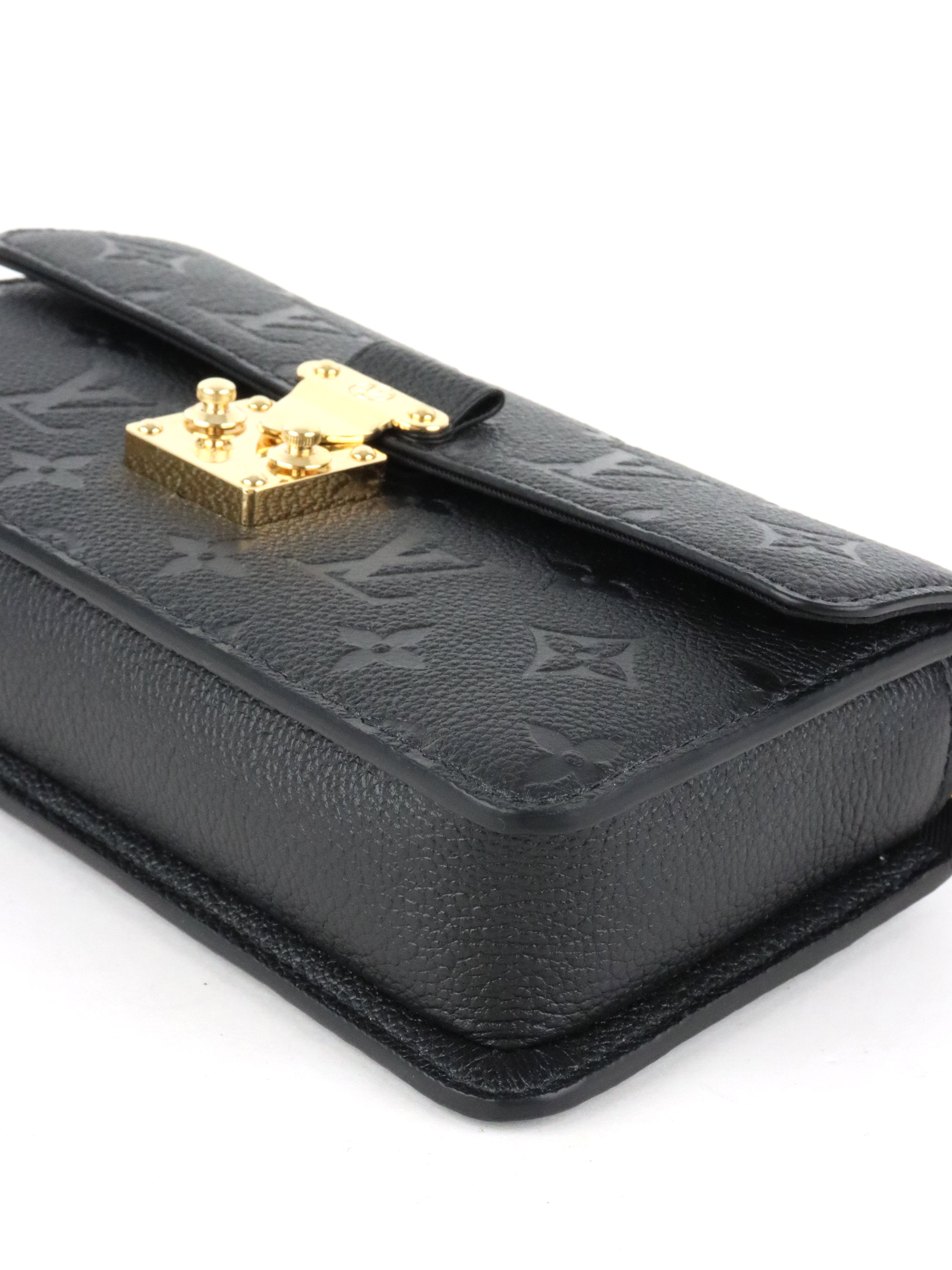 Louis Vuitton Black Métis Wallet On Chain