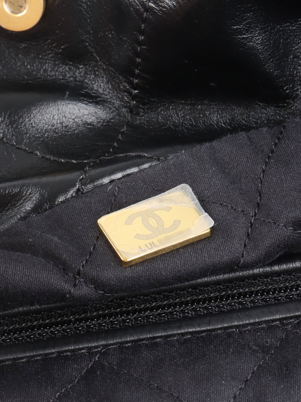 Chanel 22 Medium Black Bag.