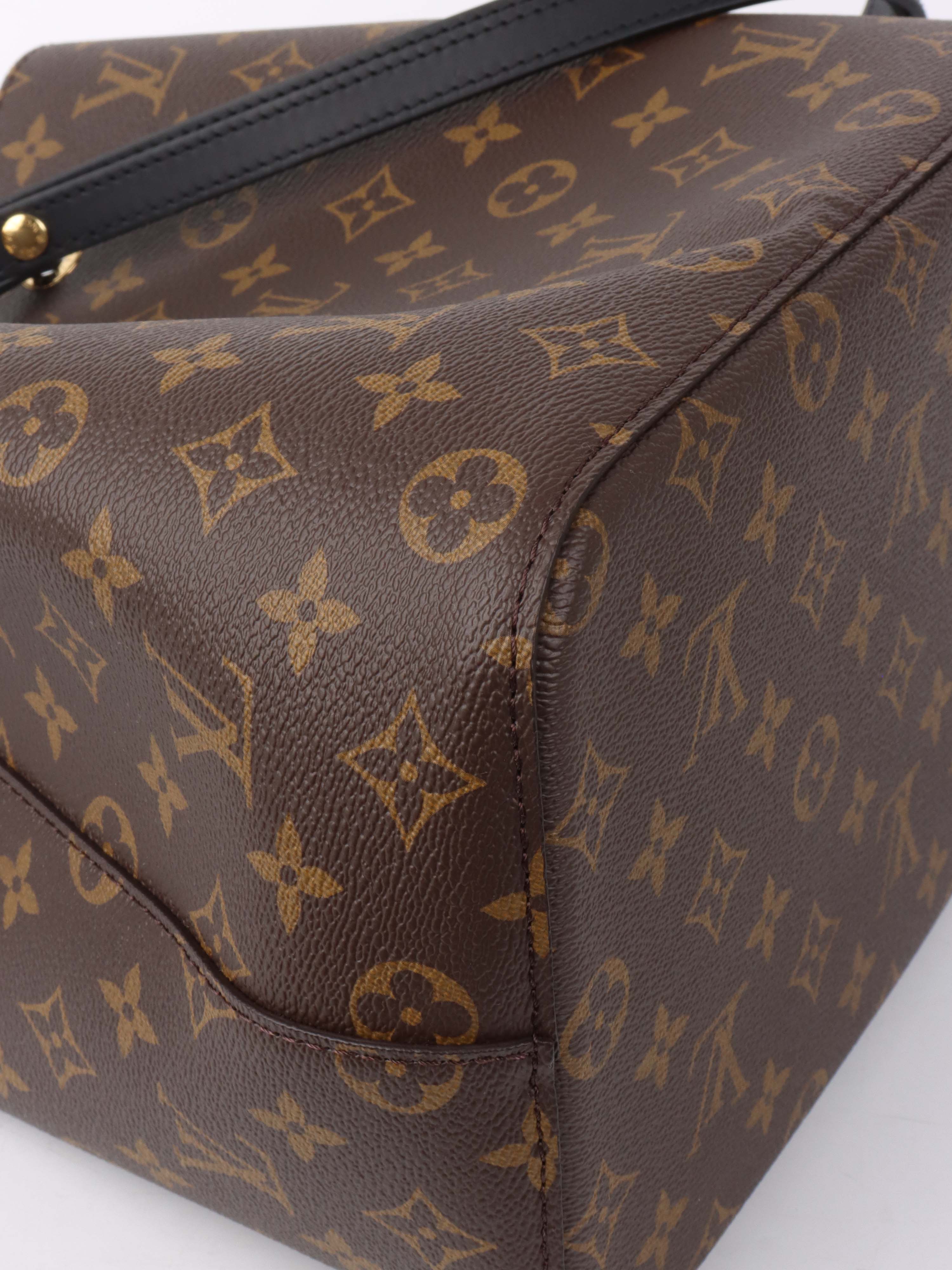 Louis Vuitton Black Neonoe Bag.