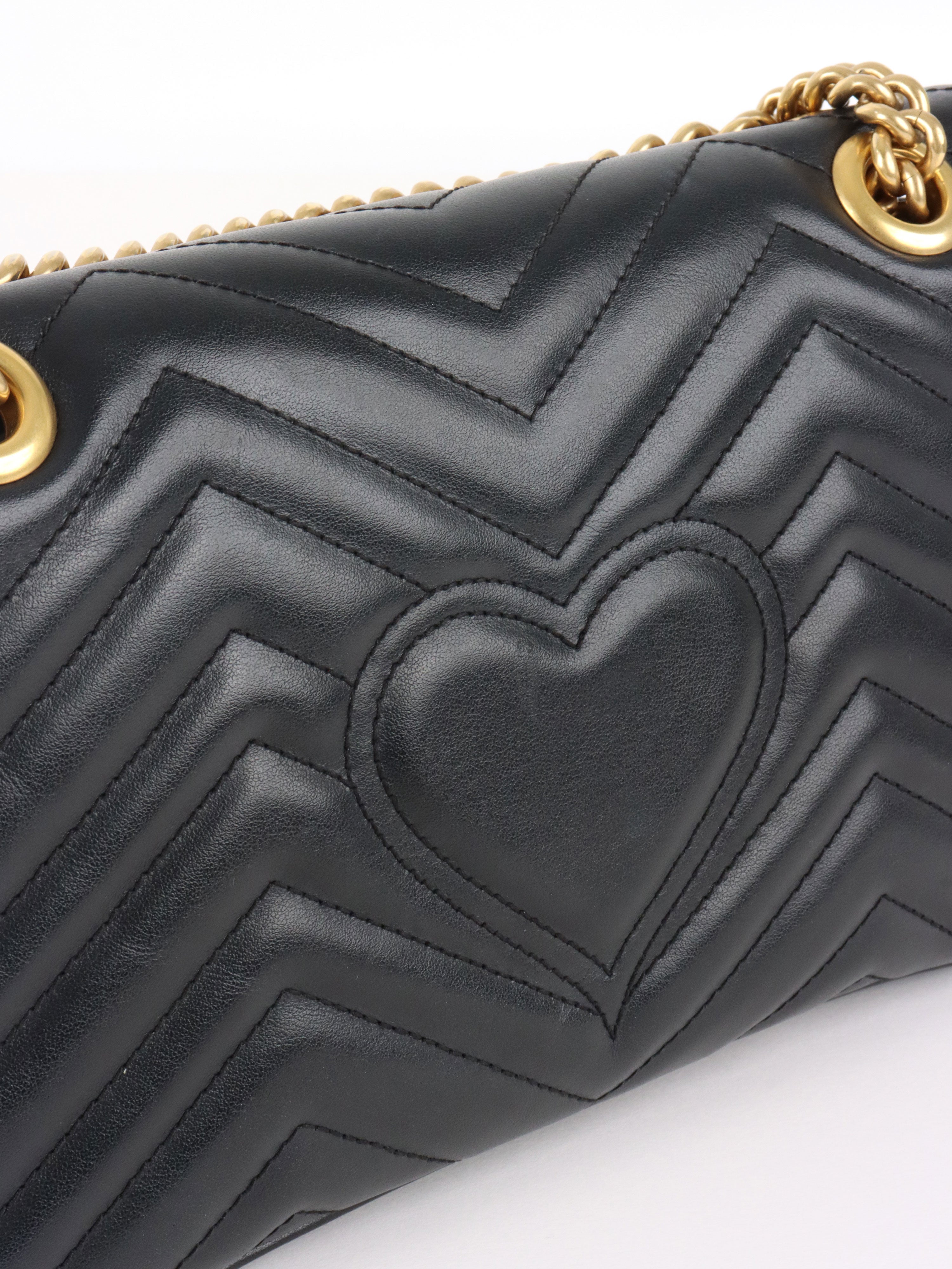 Gucci Black Medium Marmont Shoulder bag